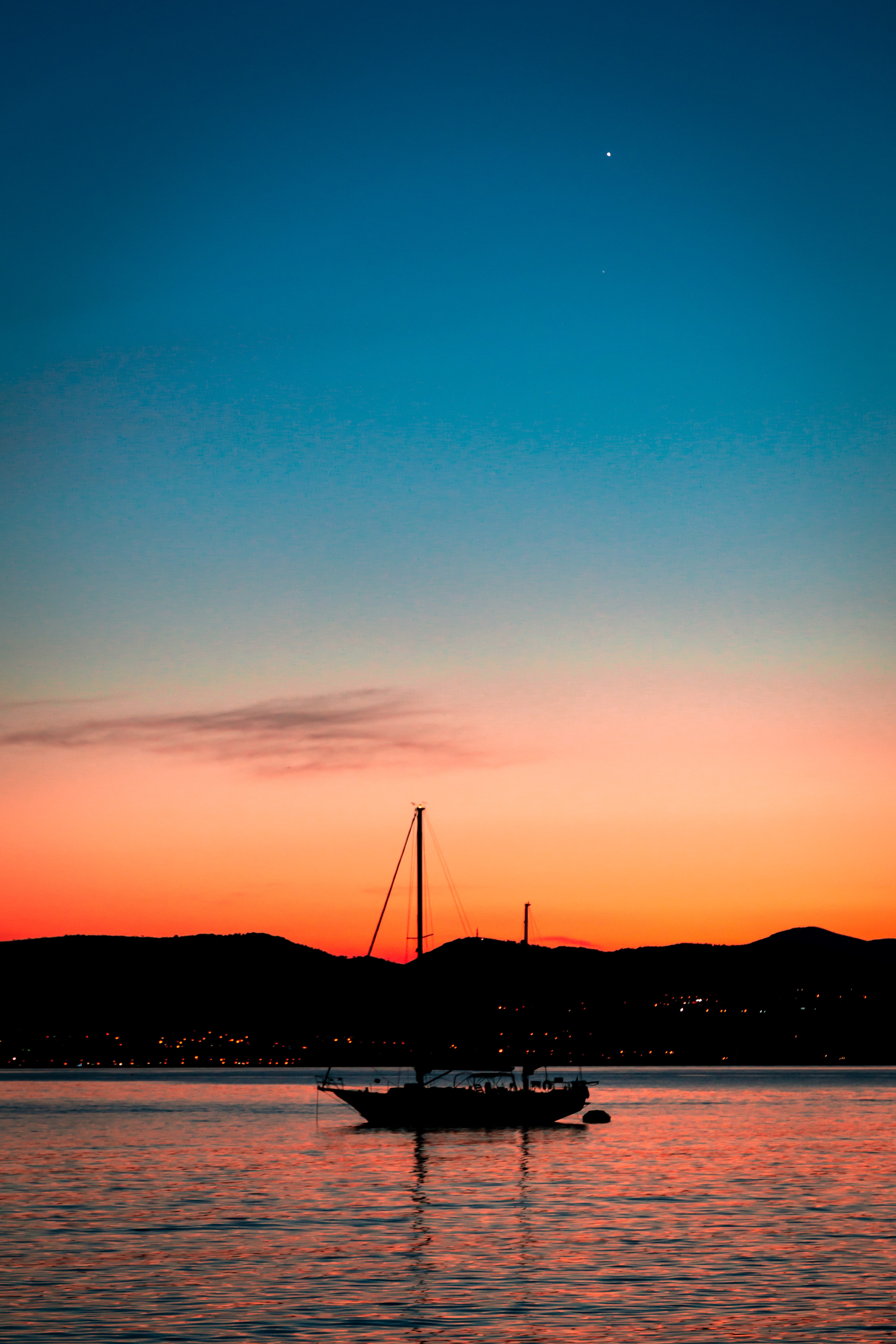 dark, sunset, sky, sea, silhouette, sail Smartphone Background