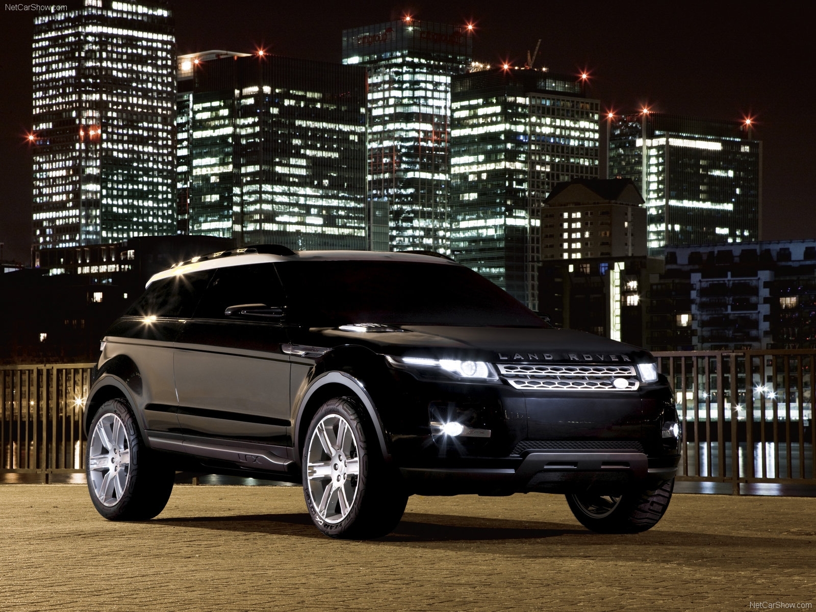 Laden Sie Land Rover HD-Desktop-Hintergründe herunter