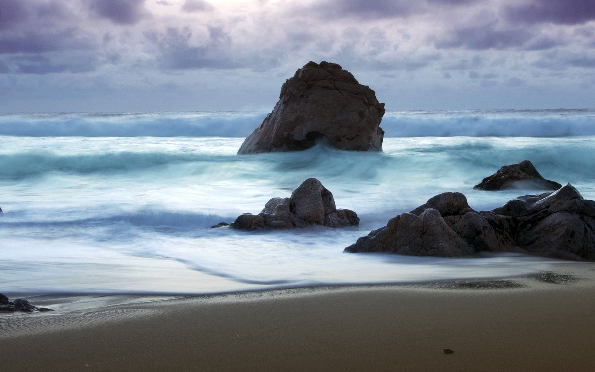 52037 Bild herunterladen natur, stones, sea, waves, strand, sand, ufer, bank, sturm - Hintergrundbilder und Bildschirmschoner kostenlos