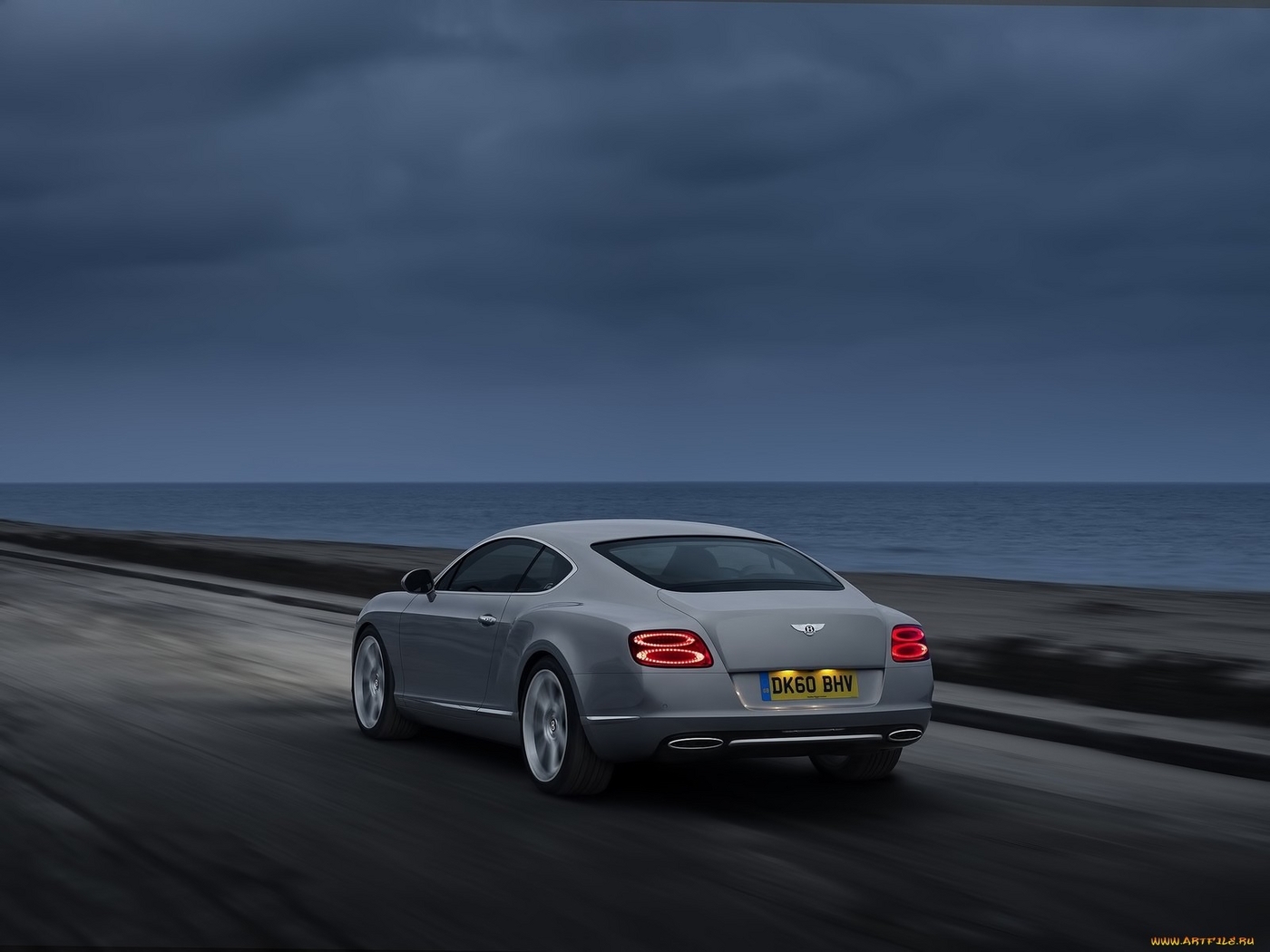 28029 Screensavers and Wallpapers Bentley for phone. Download transport, auto, bentley, blue pictures for free