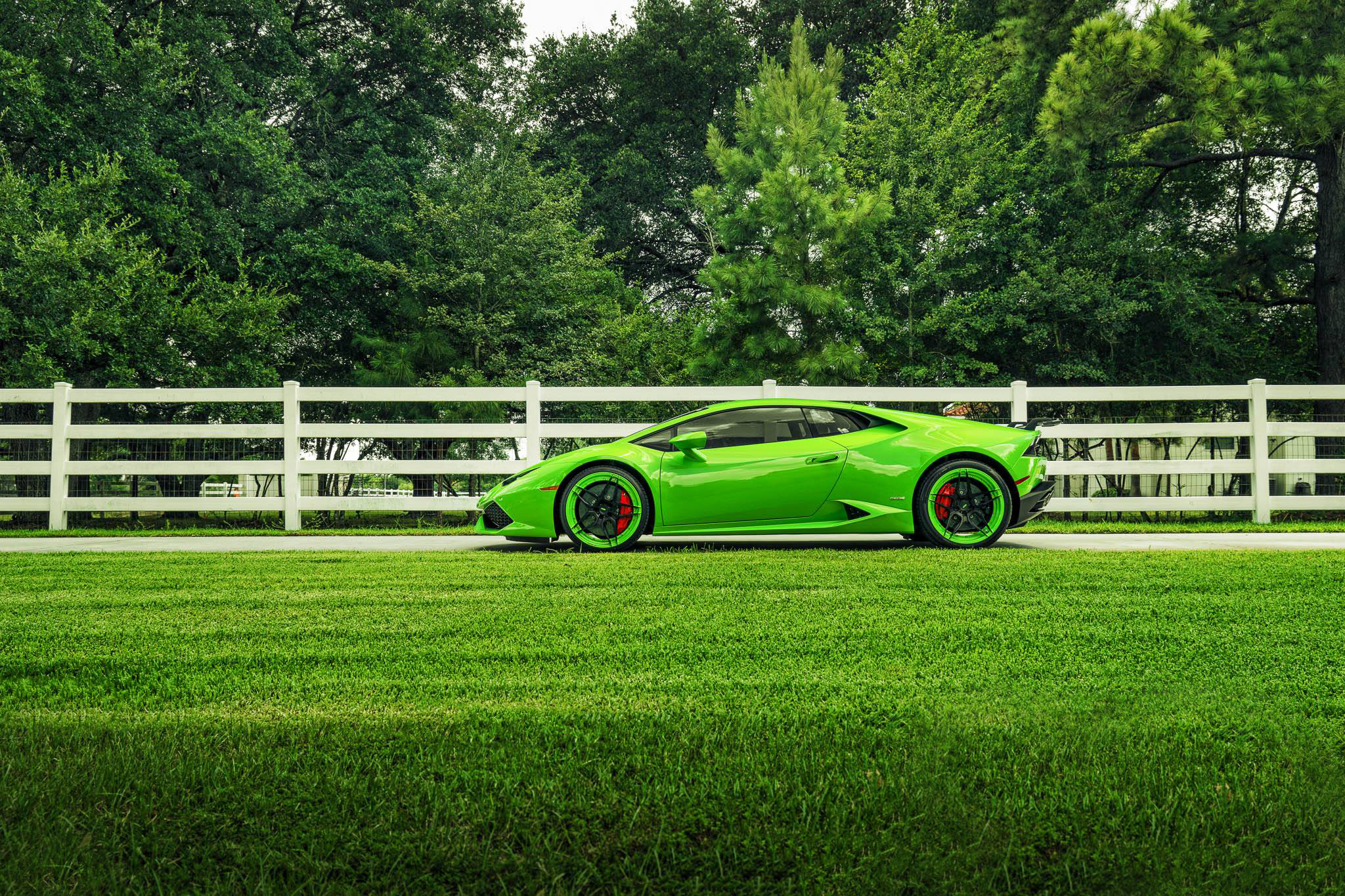 Популярные картинки Ламборджини (Lamborghini) в HD качестве