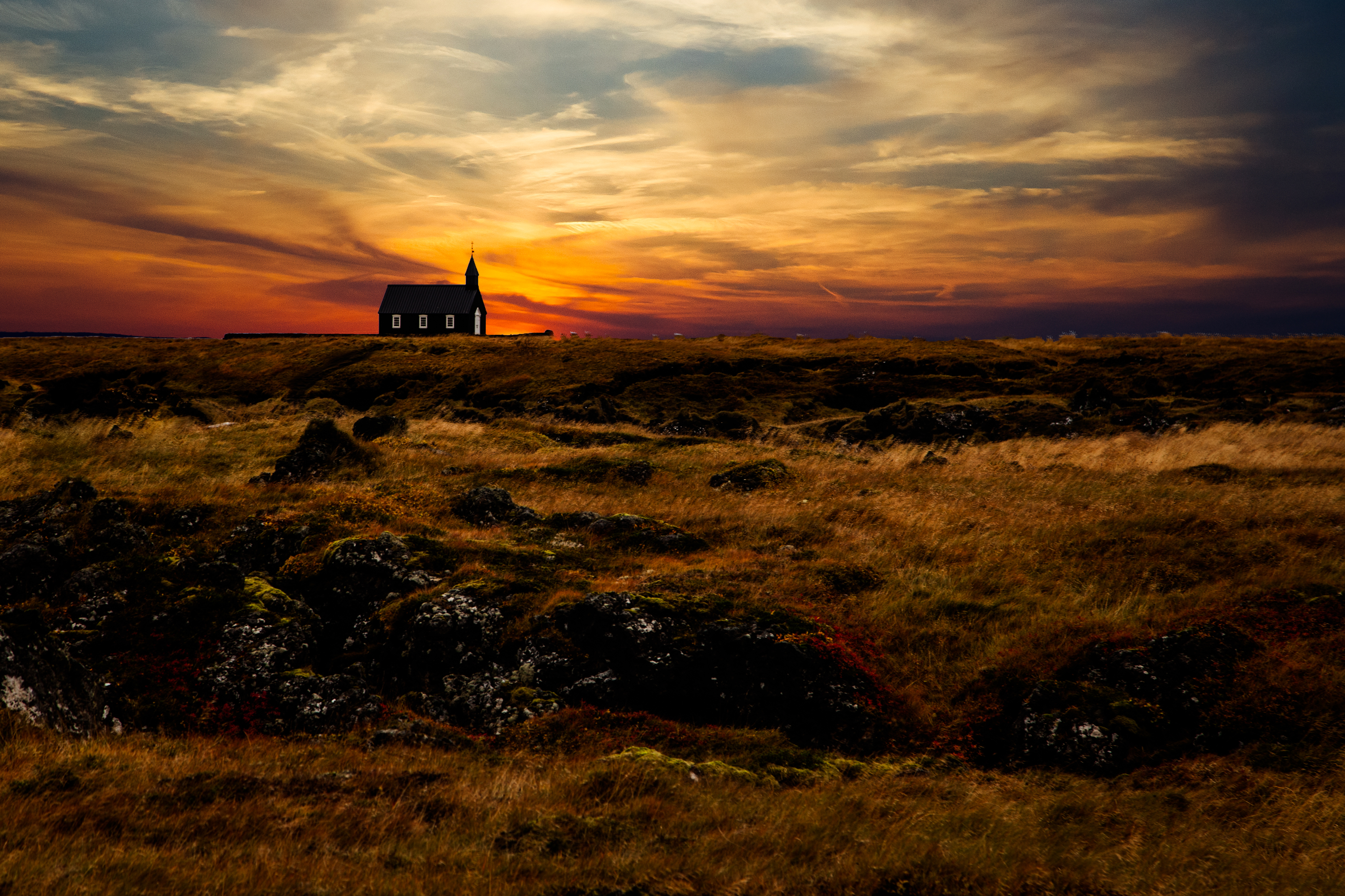 144302 завантажити шпалери ісландія, природа, захід, трава, небо, небокрай, горизонт, храм, церква - заставки і картинки безкоштовно