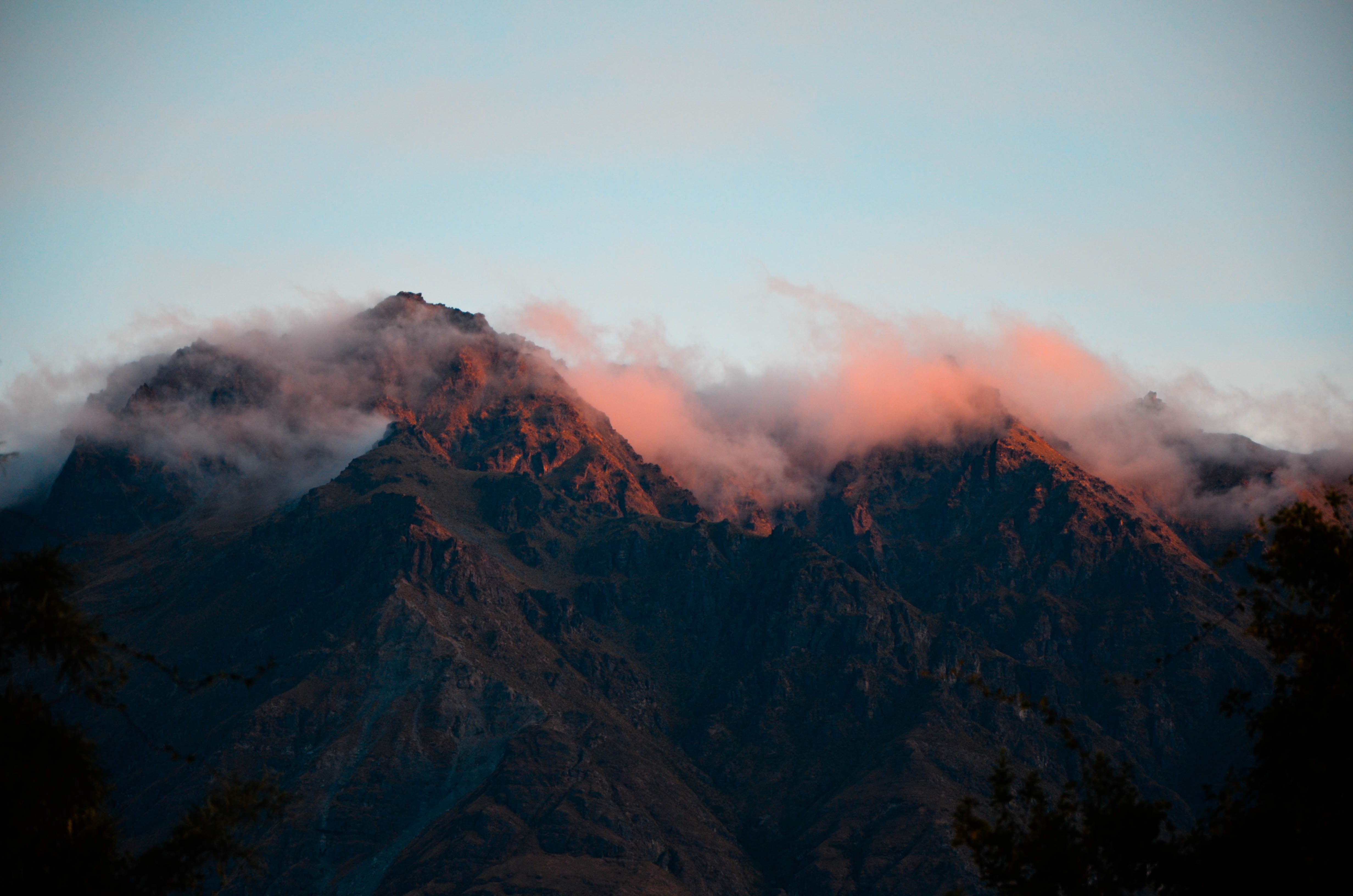 Laden Sie das Natur, Sky, Mountains, Nebel-Bild kostenlos auf Ihren PC-Desktop herunter