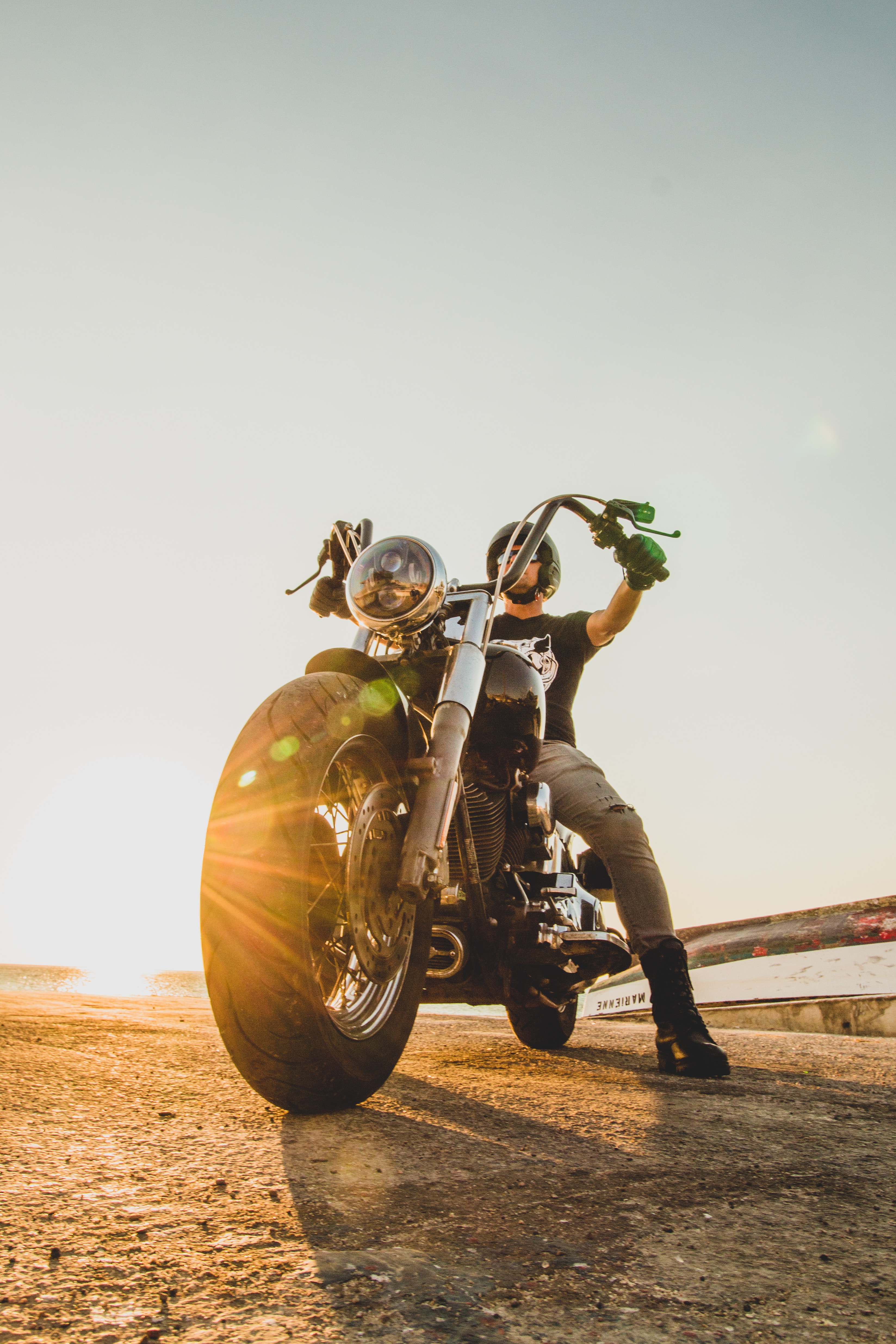 Mobile Wallpaper Bike motorcycles, motorcycle, motorcyclist, wheel
