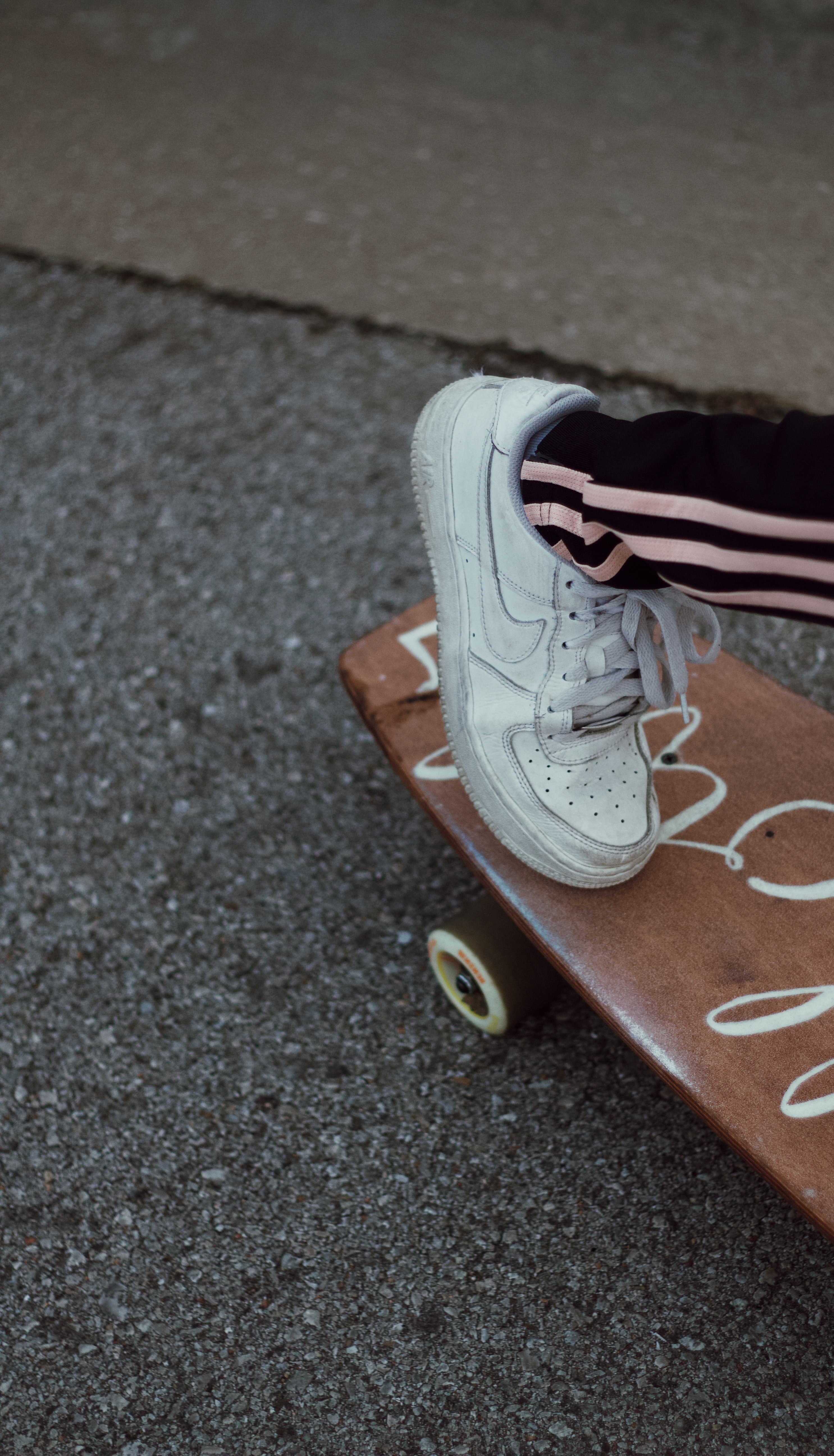 32k Wallpaper Skateboard skate, miscellanea, miscellaneous, leg