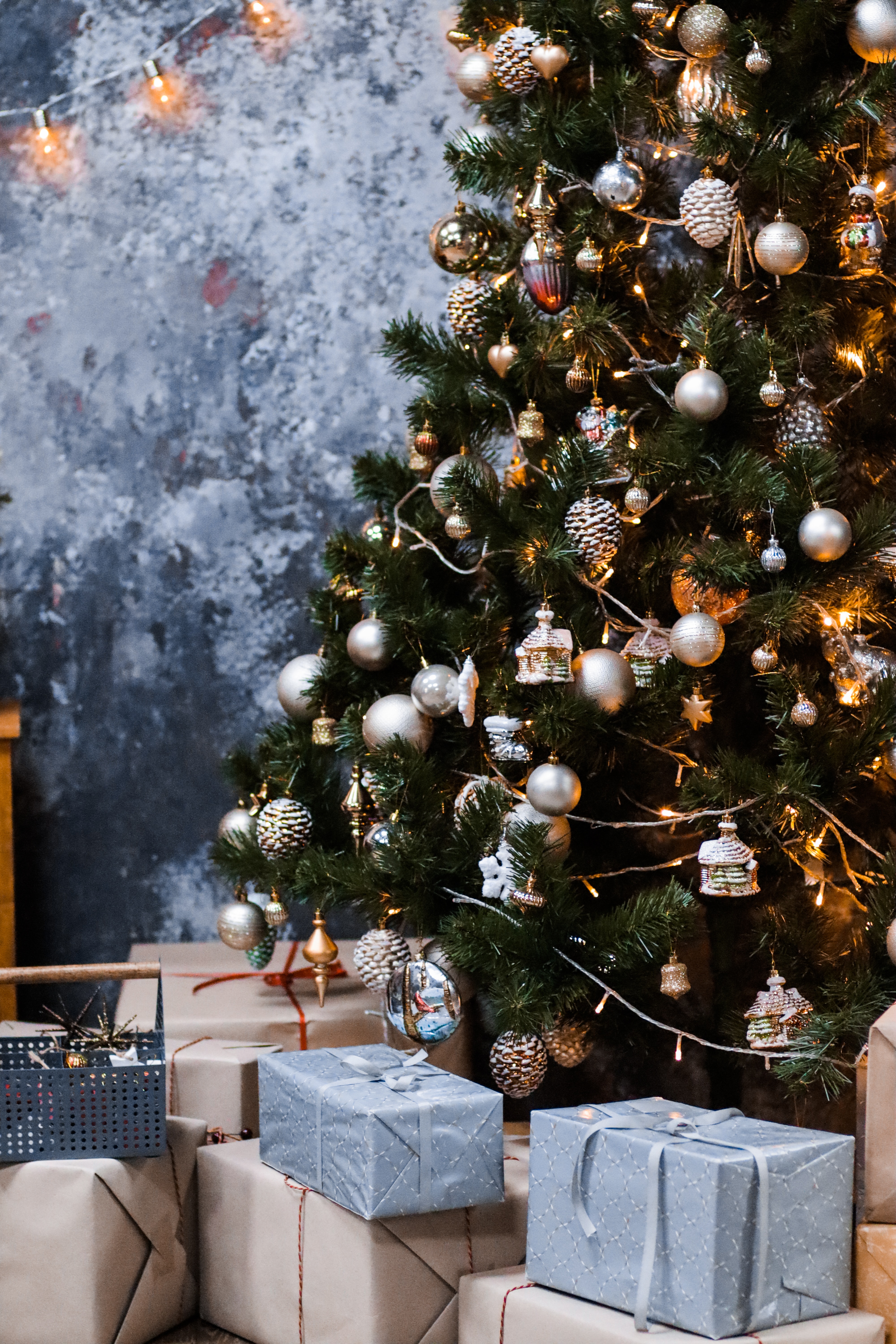 christmas tree, holidays, decorations, christmas HD Phone wallpaper