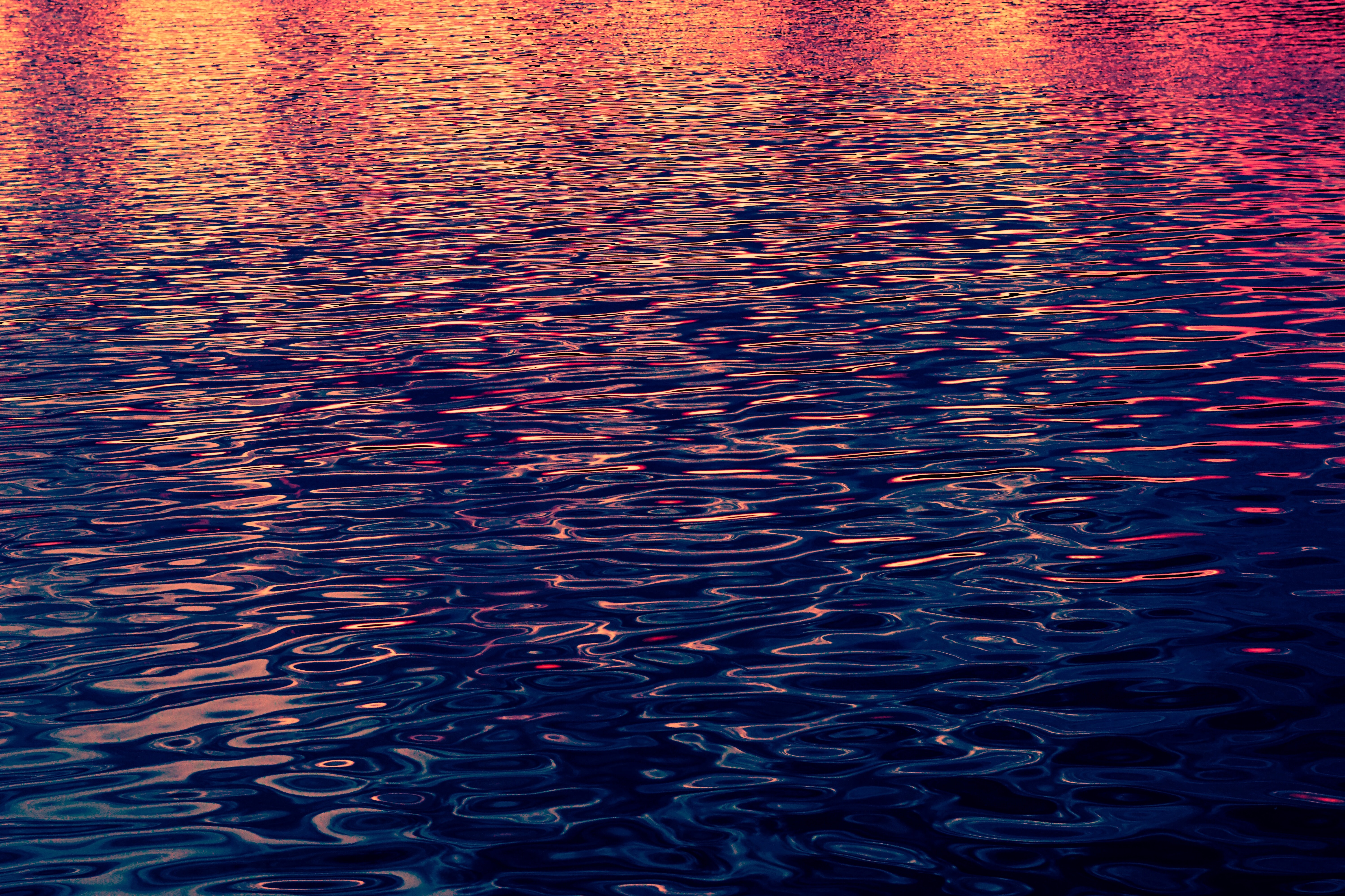 Download mobile wallpaper Glare, Water, Waves, Ripples, Ripple, Texture, Textures, Backlight, Illumination, Gleam for free.