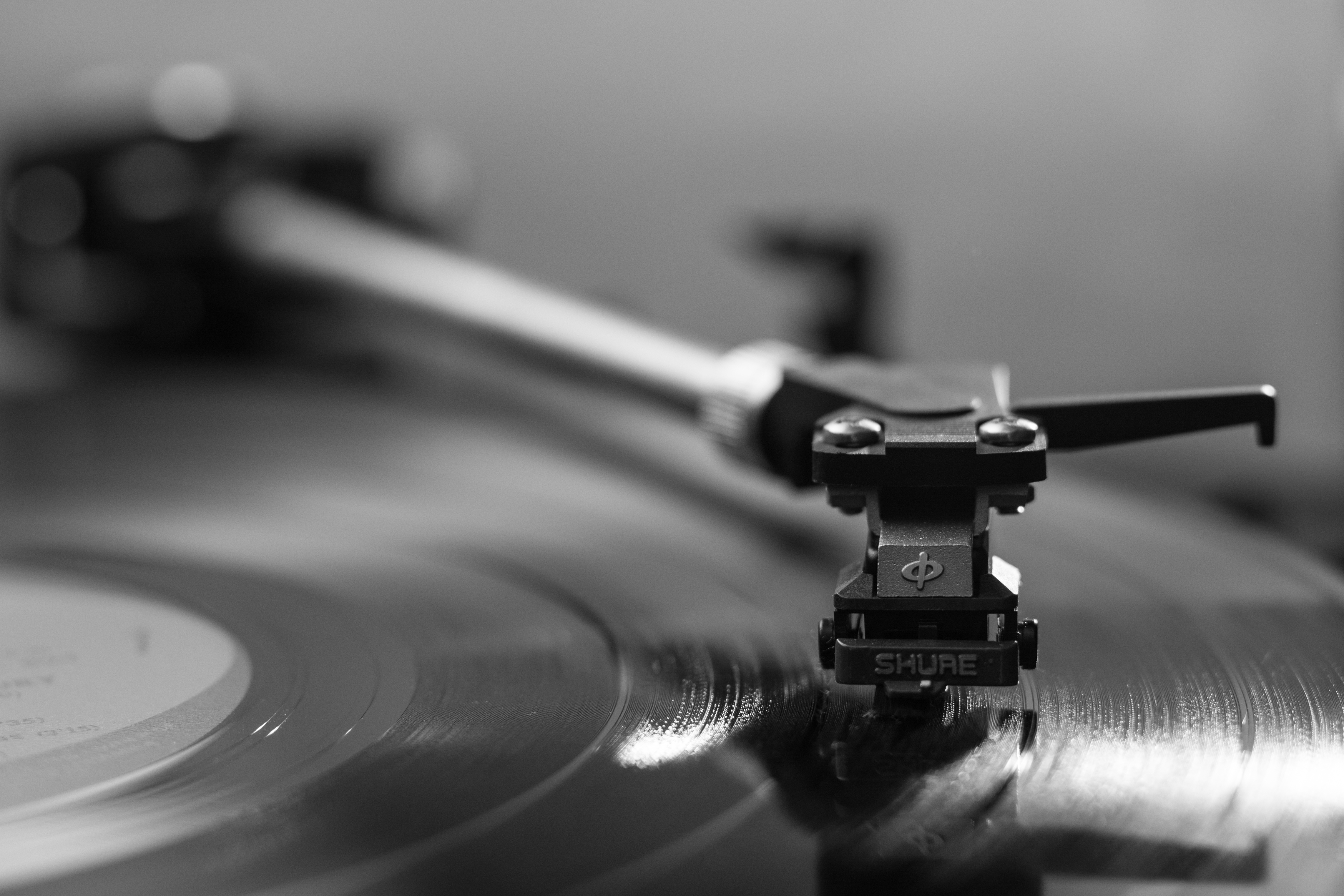 Download free Tonearm HD pictures