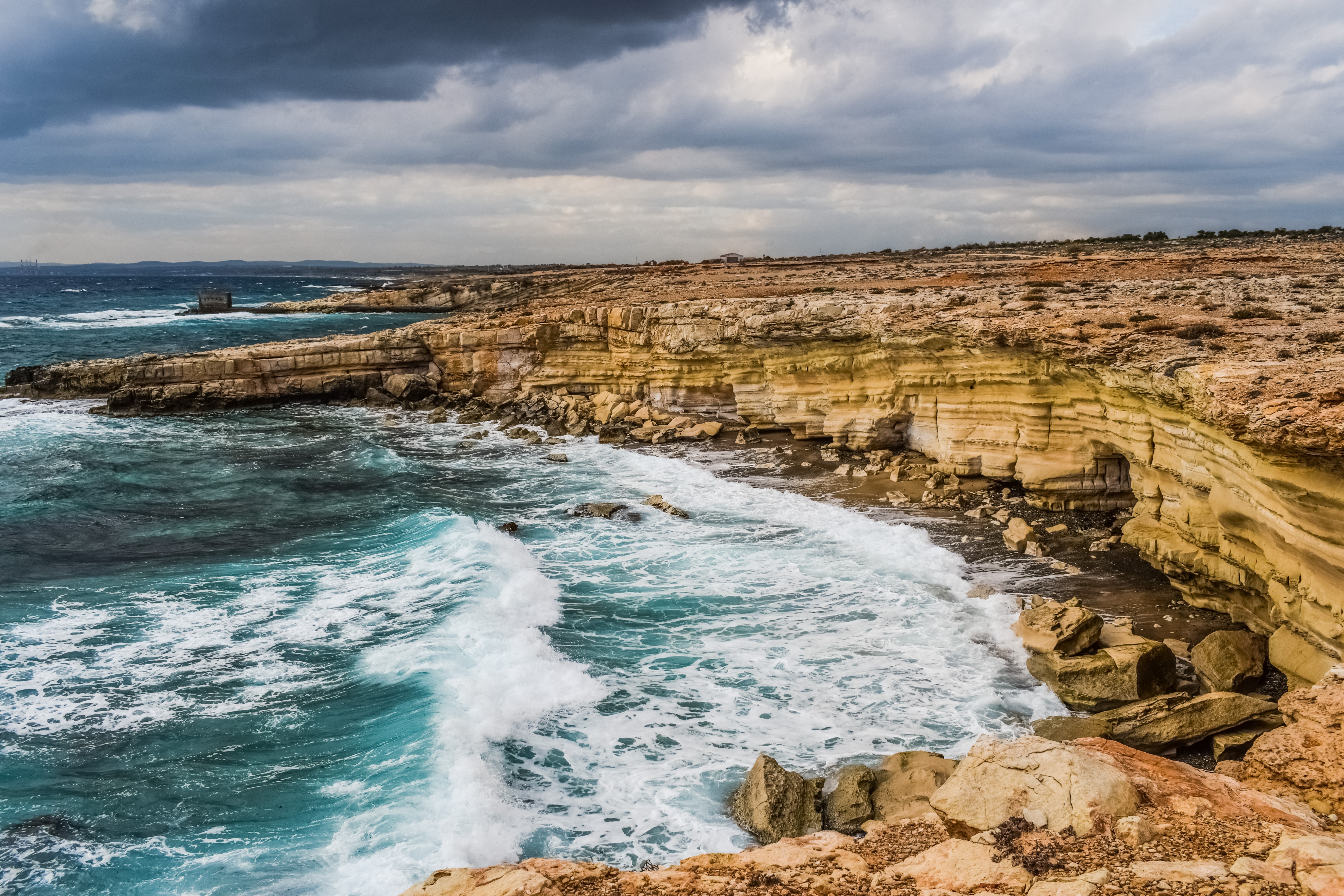 67831 Hintergrundbild herunterladen natur, waves, ufer, bank, cliff, klippe, zypern - Bildschirmschoner und Bilder kostenlos