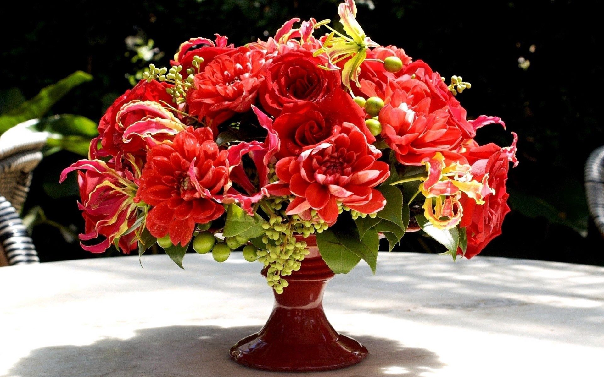 88254 Hintergrundbild herunterladen bouquet, vase, blumen, verschiedenes, sonstige, strauß - Bildschirmschoner und Bilder kostenlos
