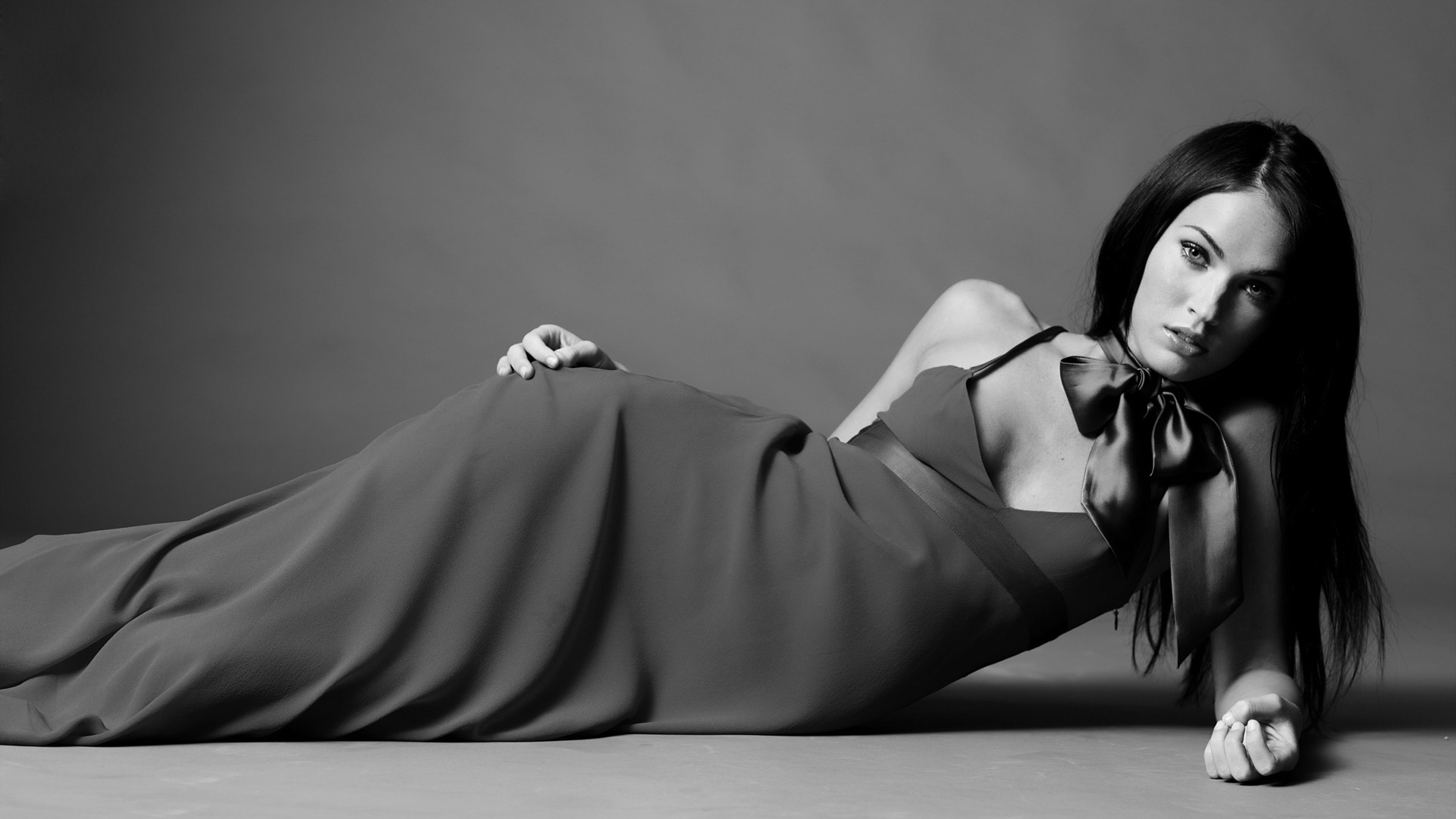 Laden Sie das Menschen, Mädchen, Megan Fox-Bild kostenlos auf Ihren PC-Desktop herunter