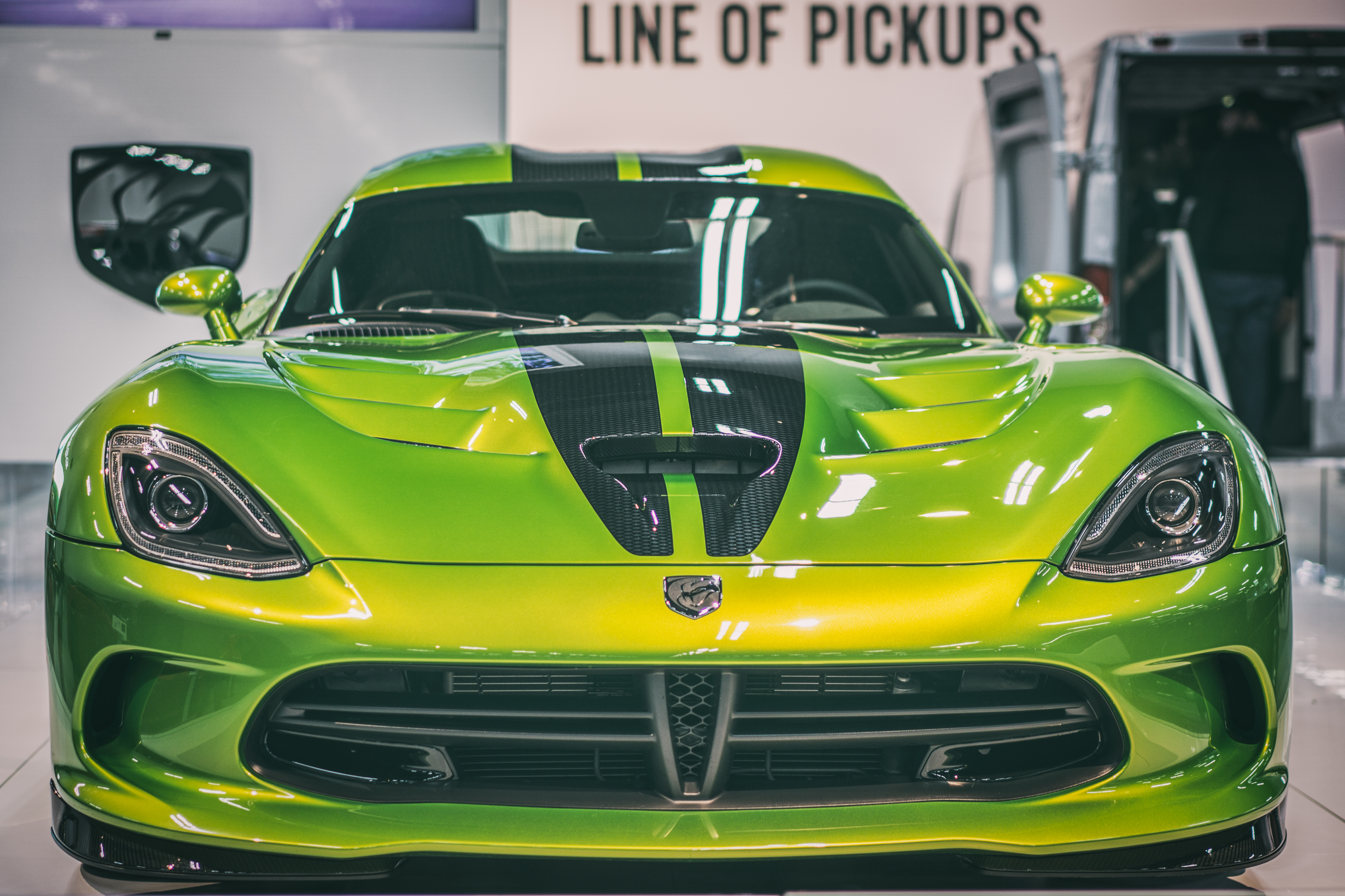 51014 download wallpaper sports, dodge viper, cars, front view, sports car, dodge, motor show screensavers and pictures for free