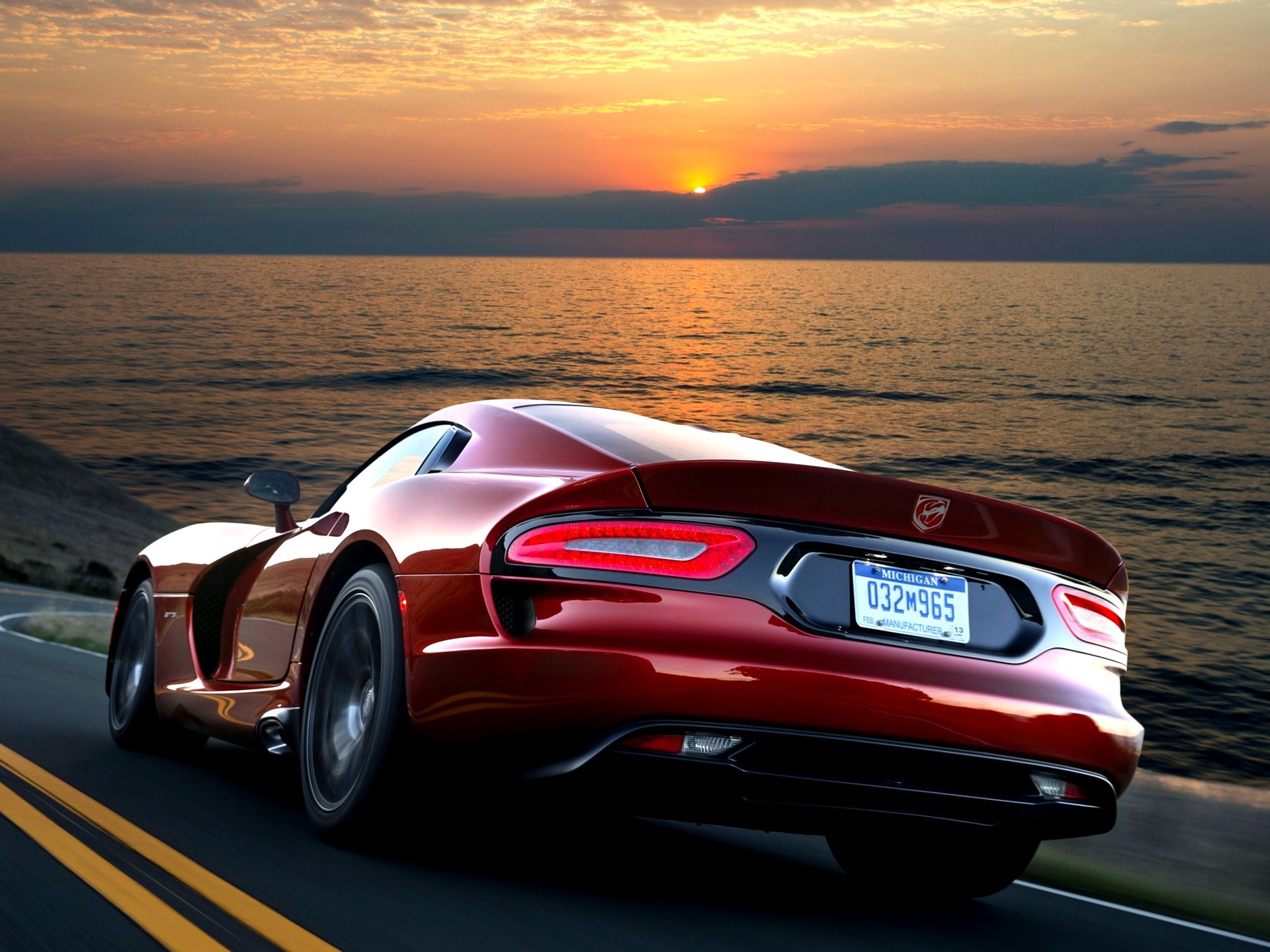 132090 3840x1080 PC pictures for free, download dodge, viper, 2012, cars 3840x1080 wallpapers on your desktop