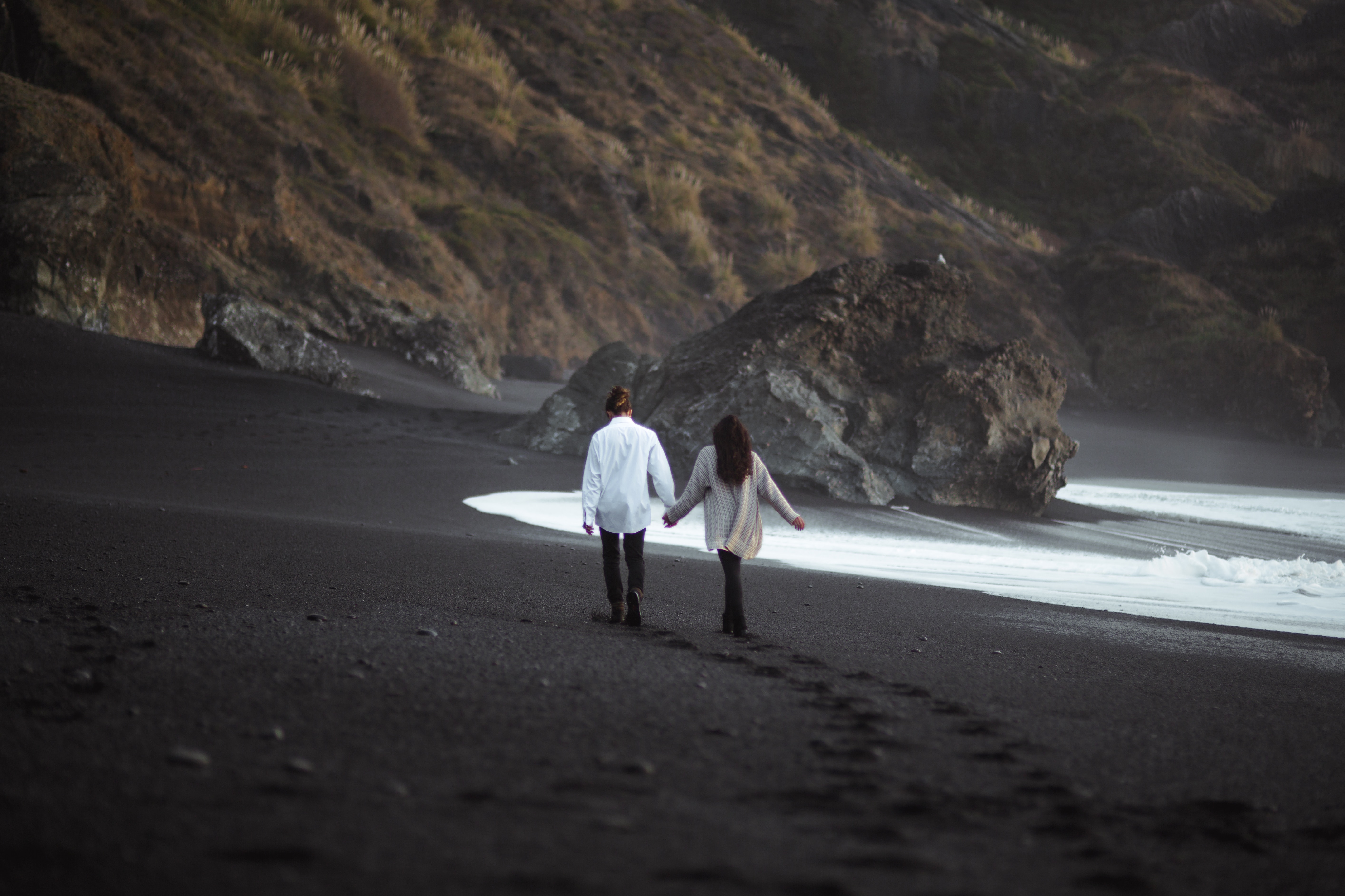 beach, couple, love, pair Hd 1080p Mobile