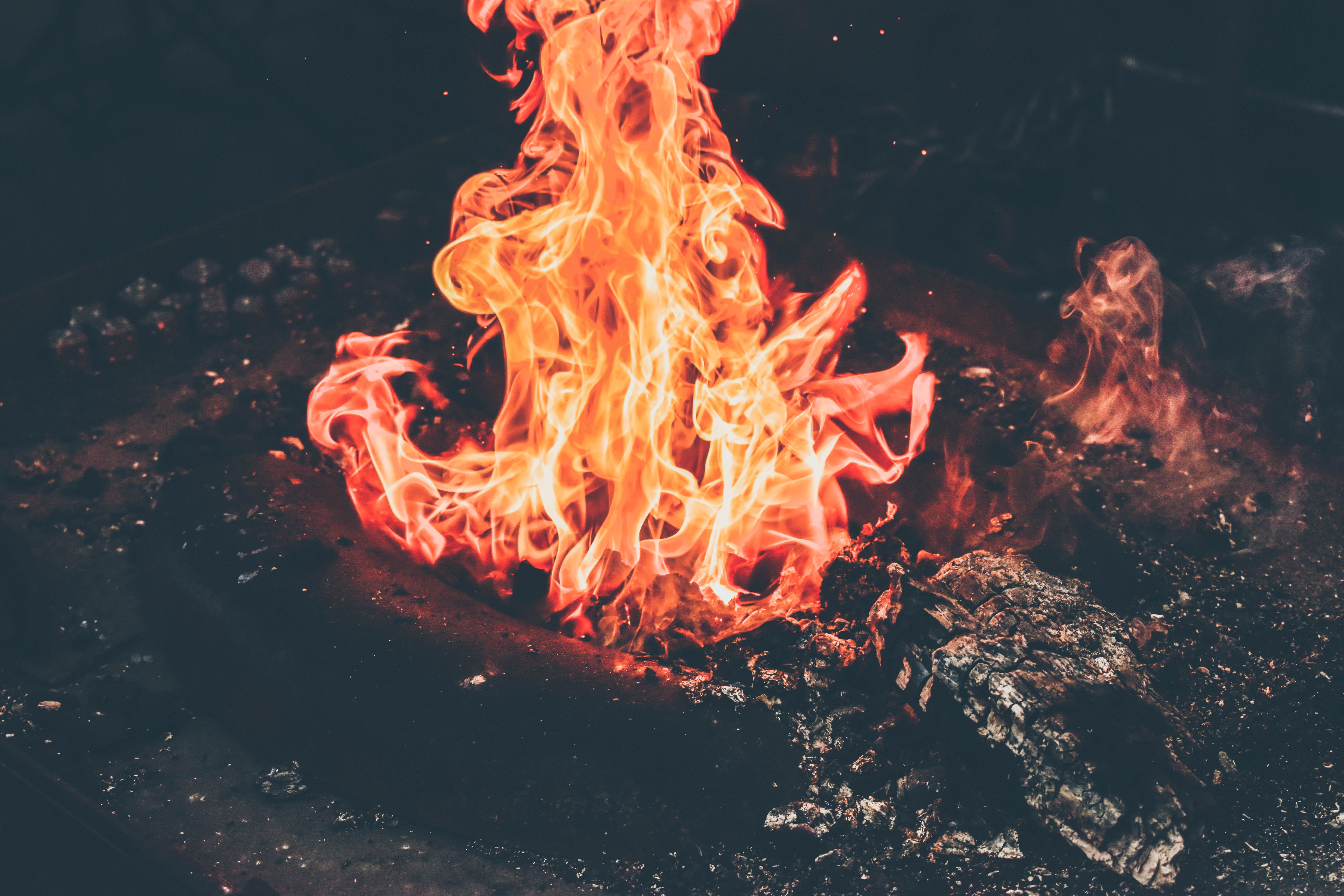 fire, bonfire, coals, flame, miscellanea, miscellaneous, ash mobile wallpaper