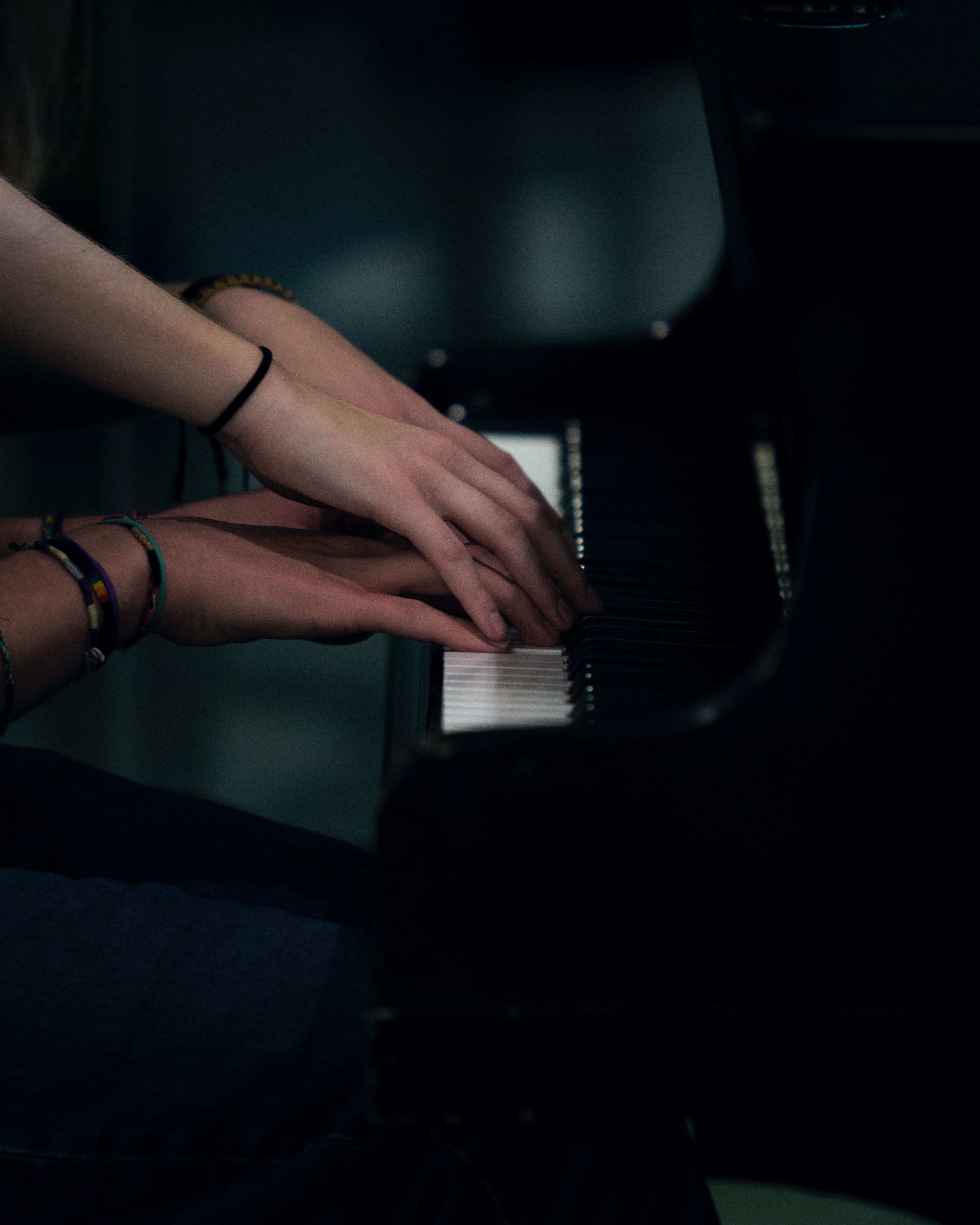 Download mobile wallpaper Music, Piano, Couple, Pair, Hands, Musical Instrument, Tenderness, Touch for free.