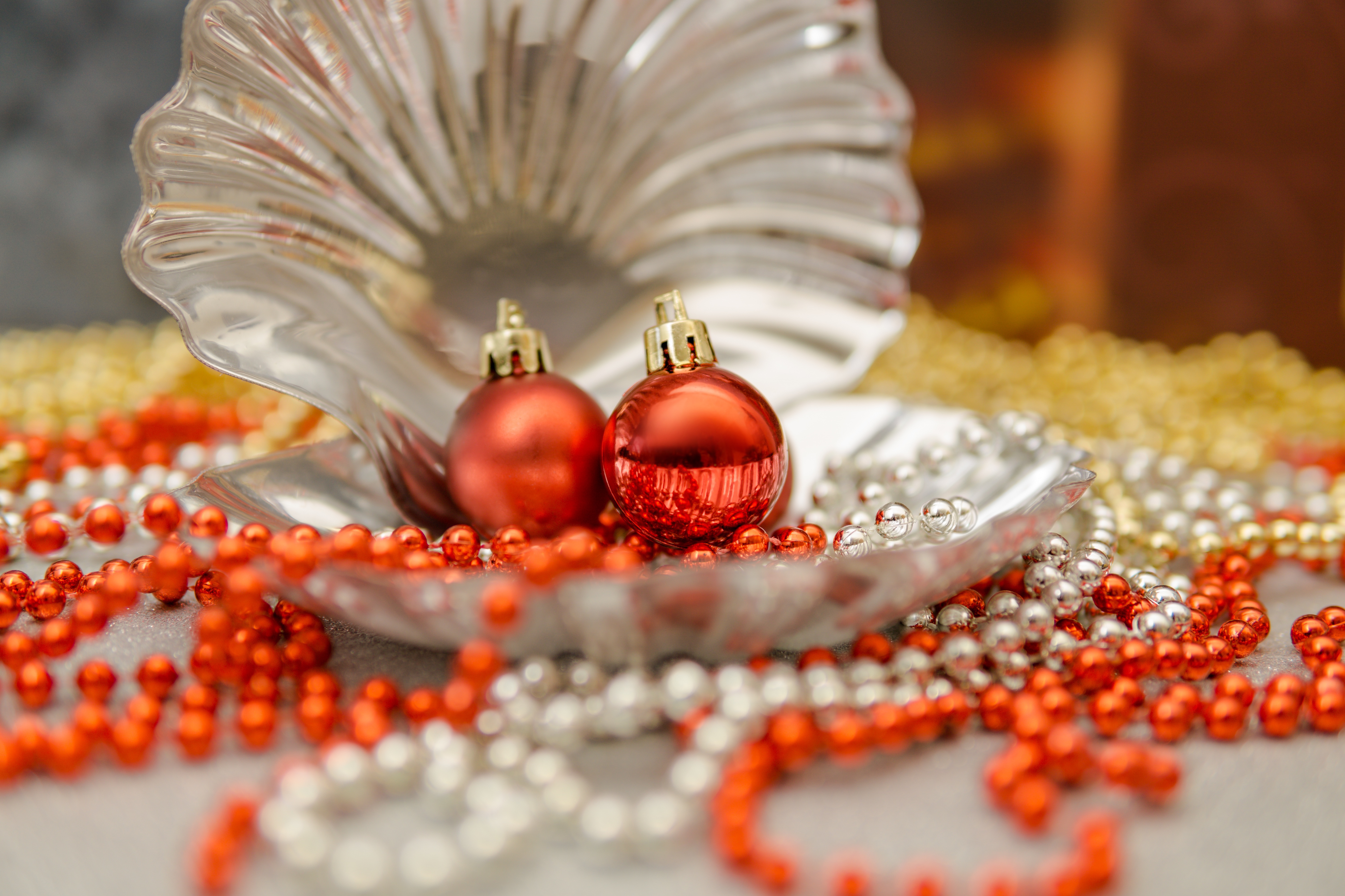 Phone Wallpaper shell, christmas, christmas ornaments, bauble