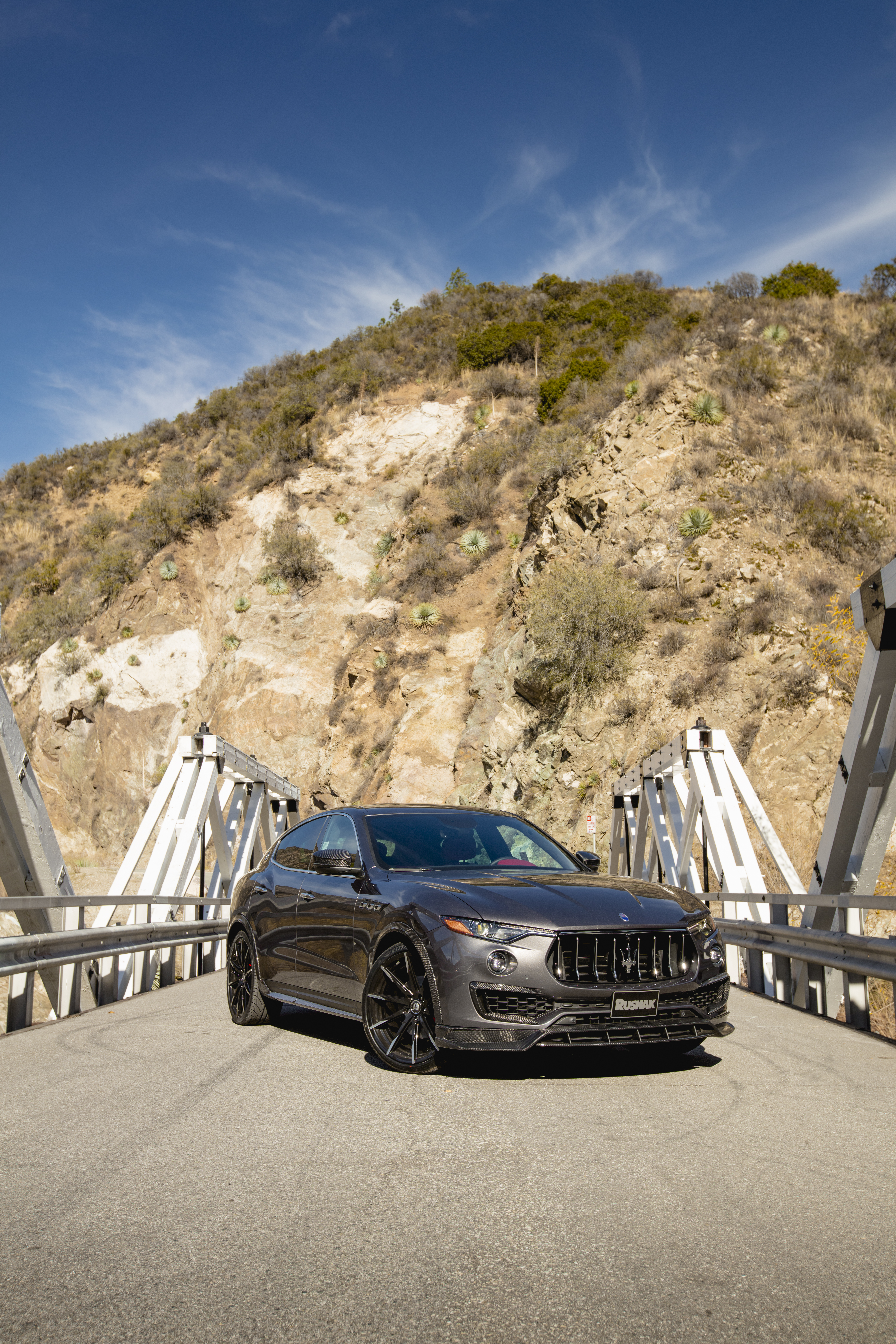Die besten Maserati Levante-Hintergründe für den Telefonbildschirm