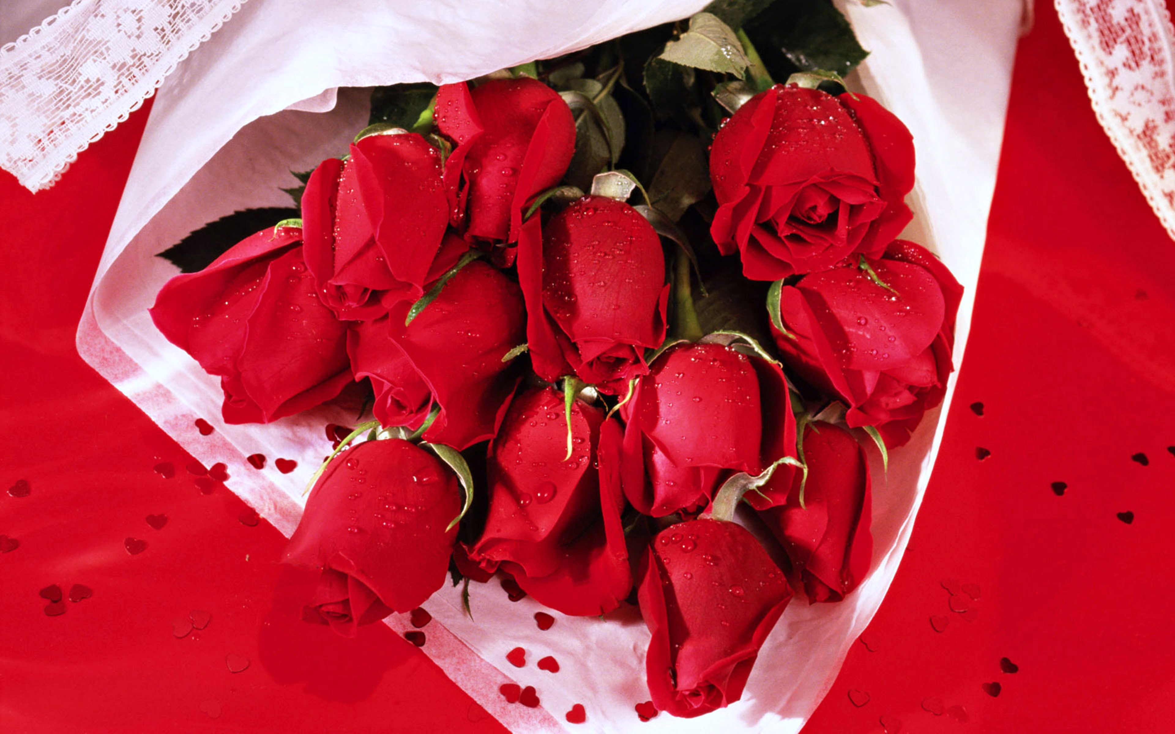 351729壁紙のダウンロード地球, 薔薇, 花束, 愛する, 赤い花, 赤いバラ, ロマンチック, フラワーズ-スクリーンセーバーと写真を無料で
