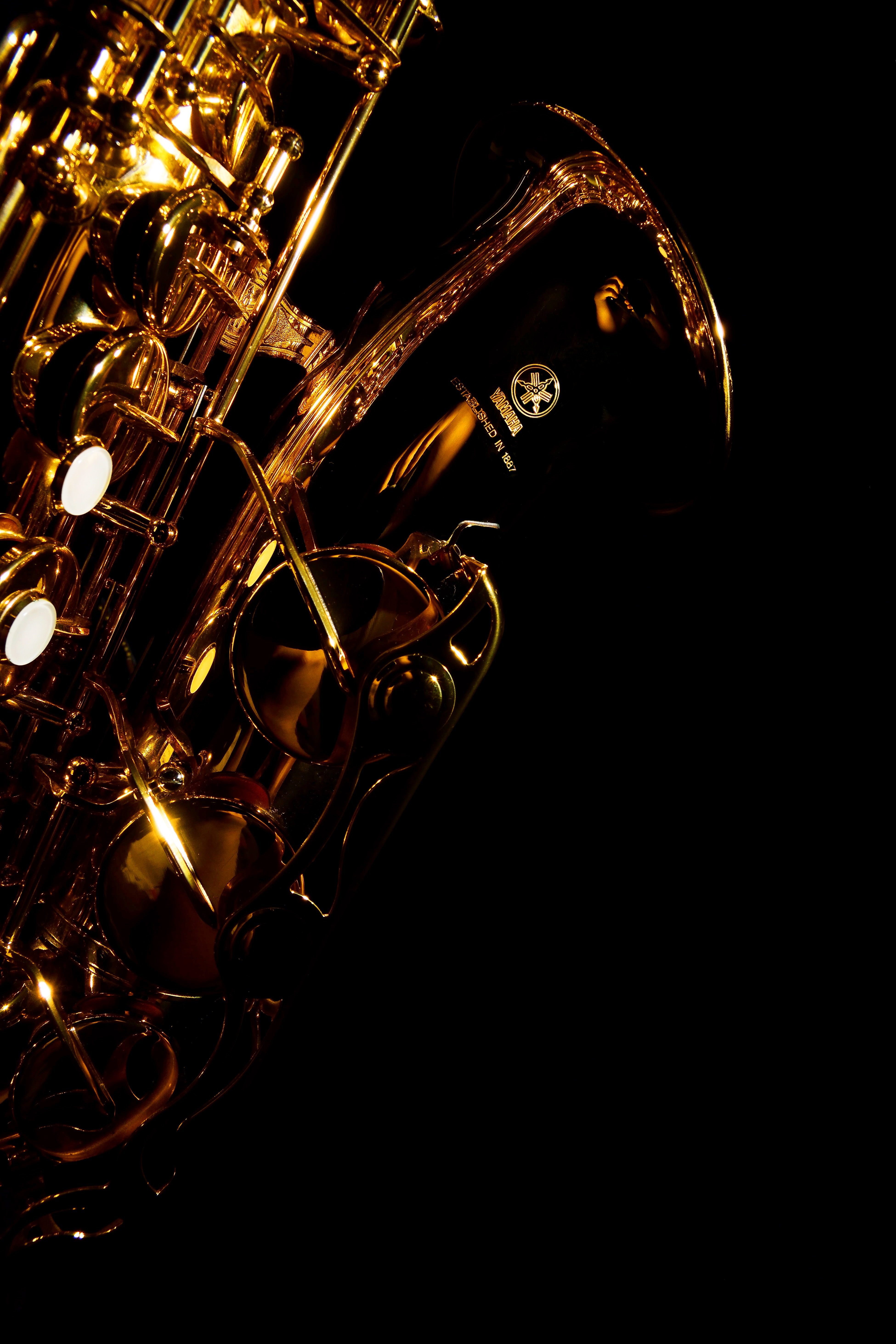 golden, music, musical instrument, trumpet, pipe 32K