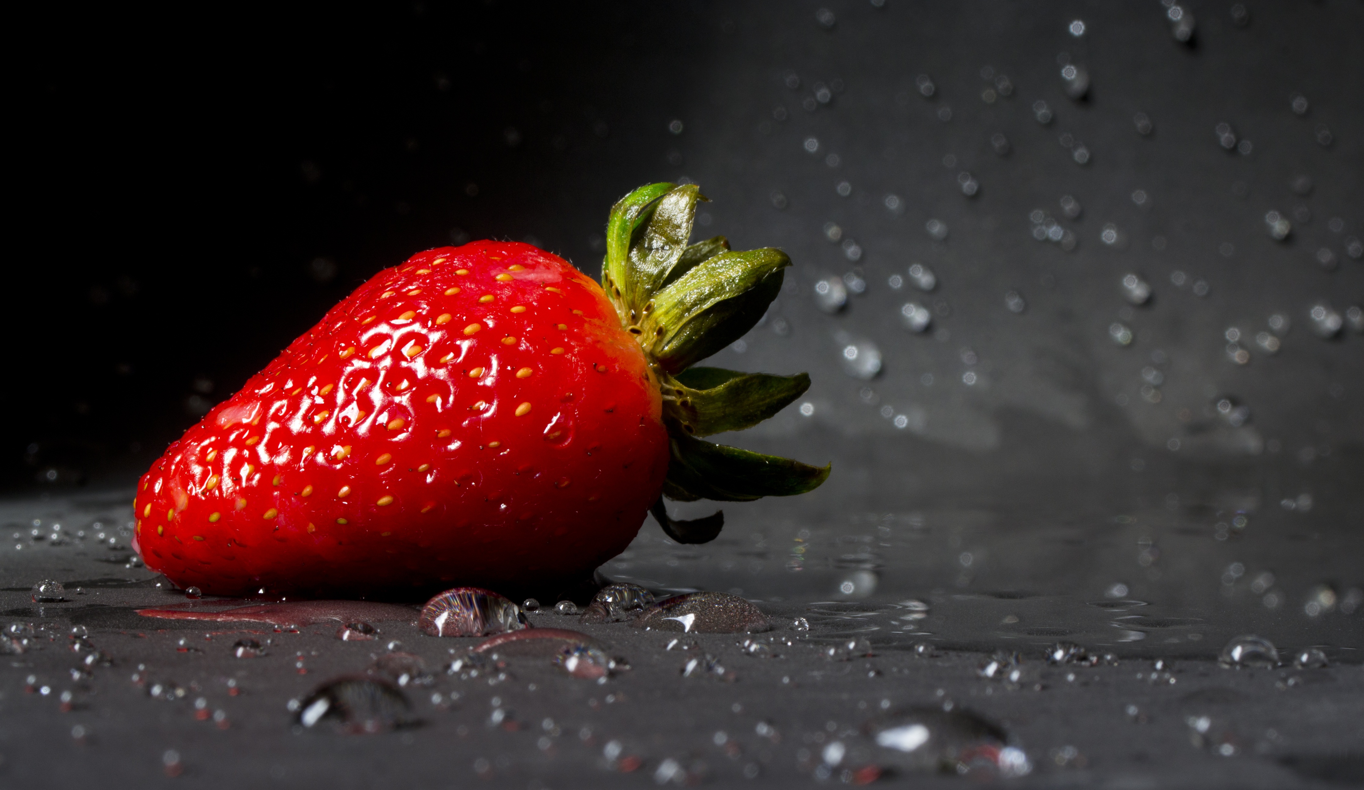 strawberry, macro, drops, berry Windows Mobile Wallpaper