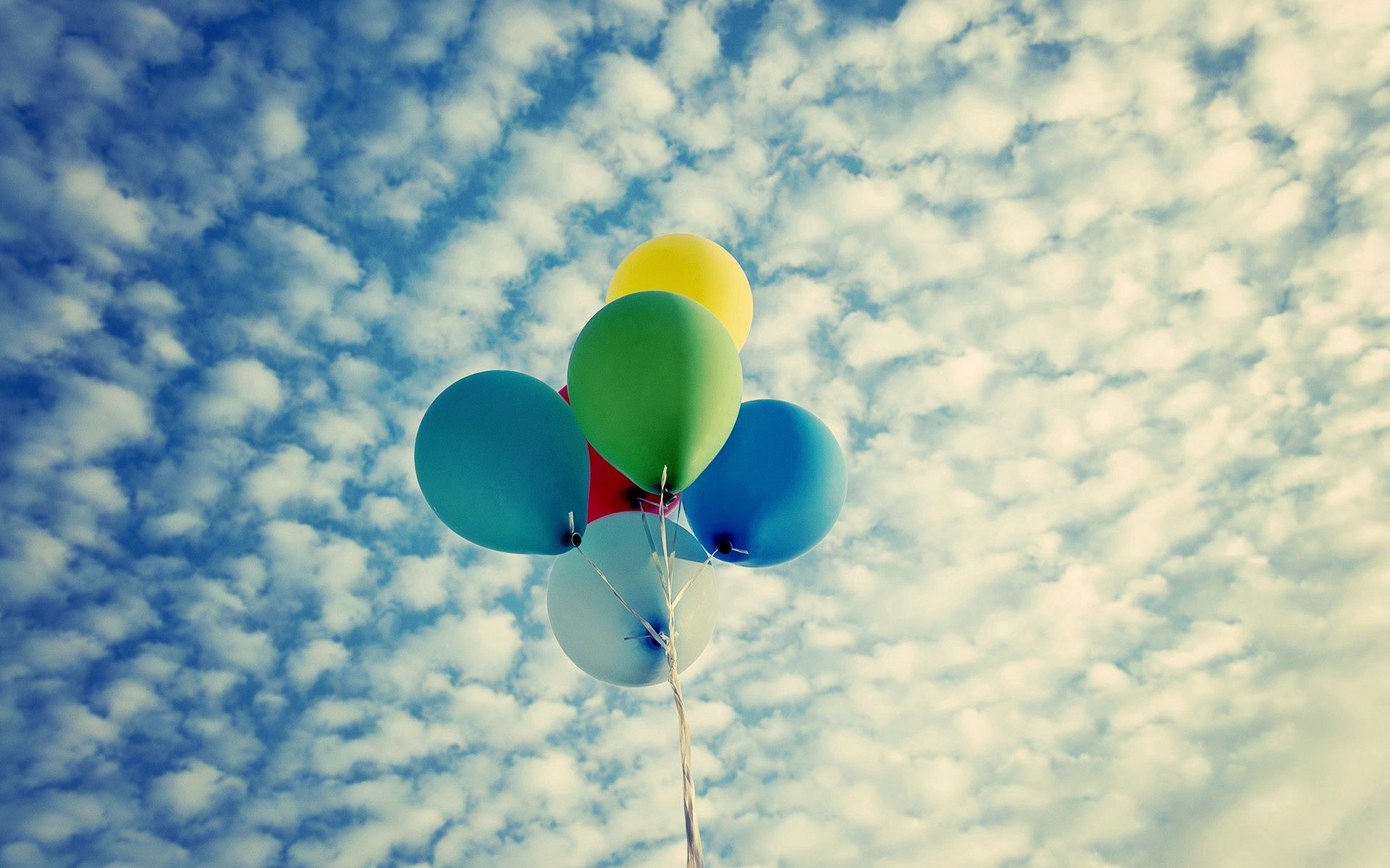 android balloons, sky, clouds, miscellanea, miscellaneous, multicolored, motley, flight