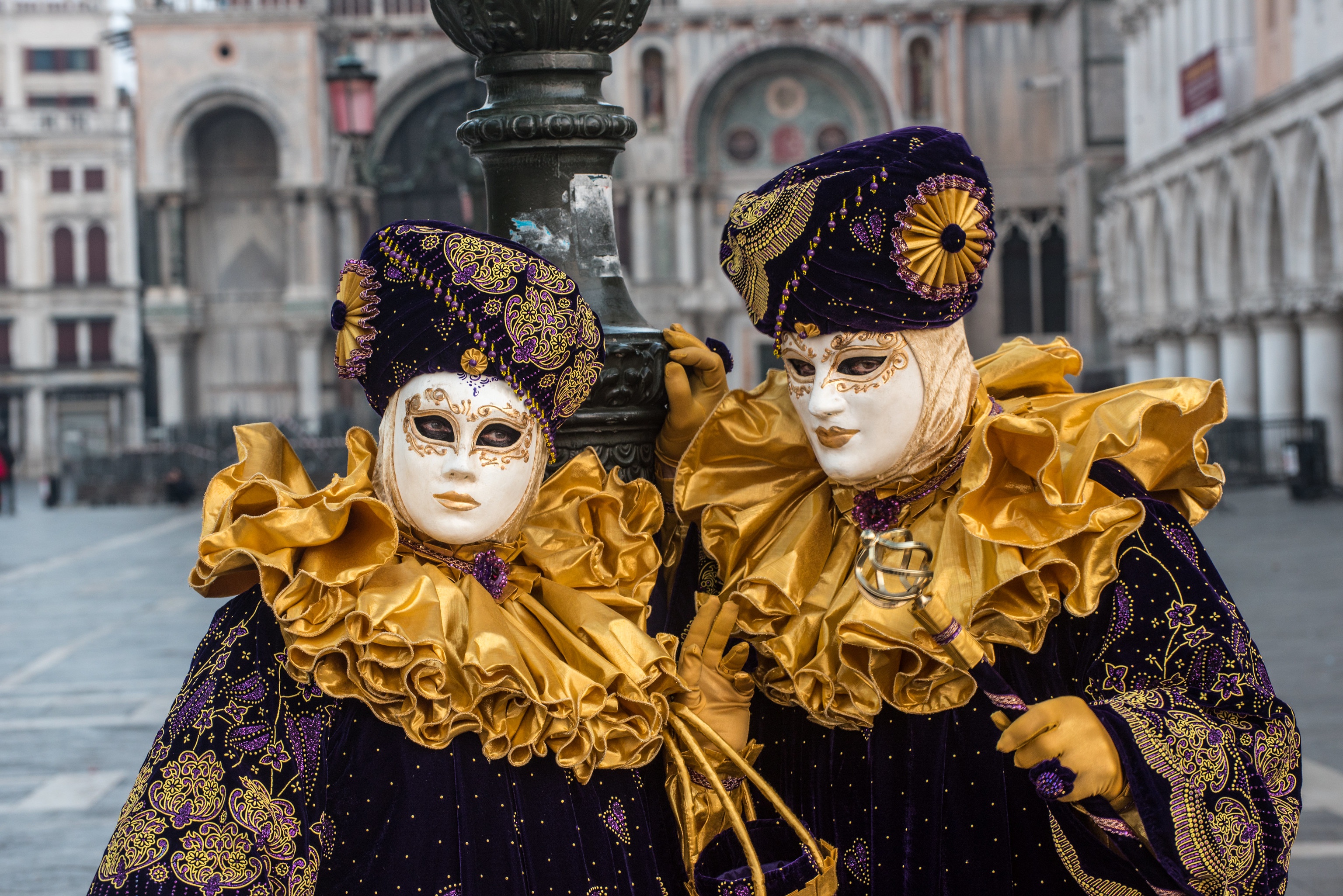 Прически в стиле венецианского карнавала