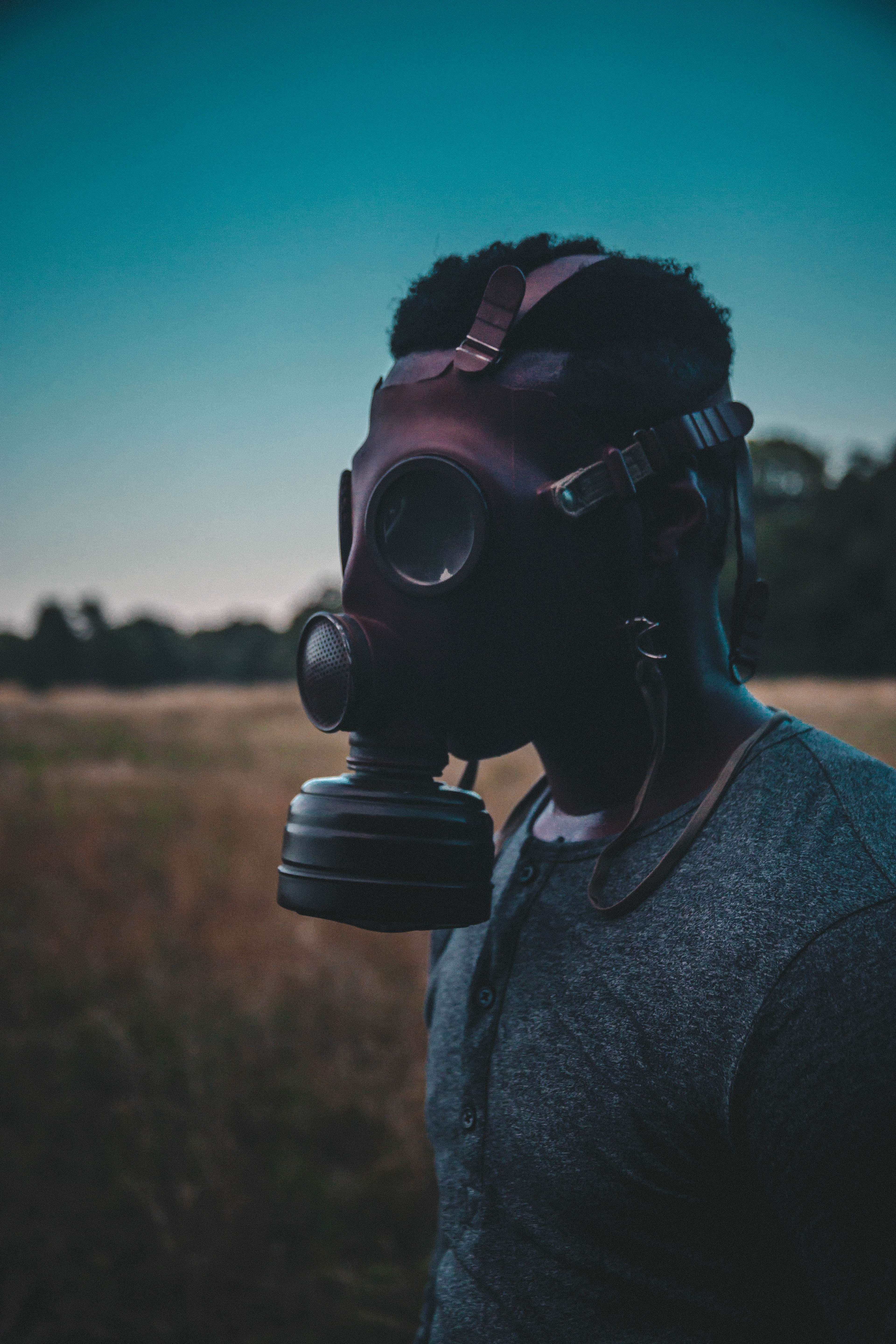 High Definition wallpaper dark, gas mask, miscellanea, person