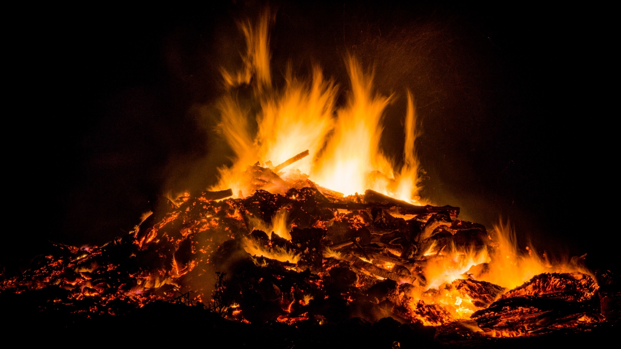 photography, fire, bonfire, log, night