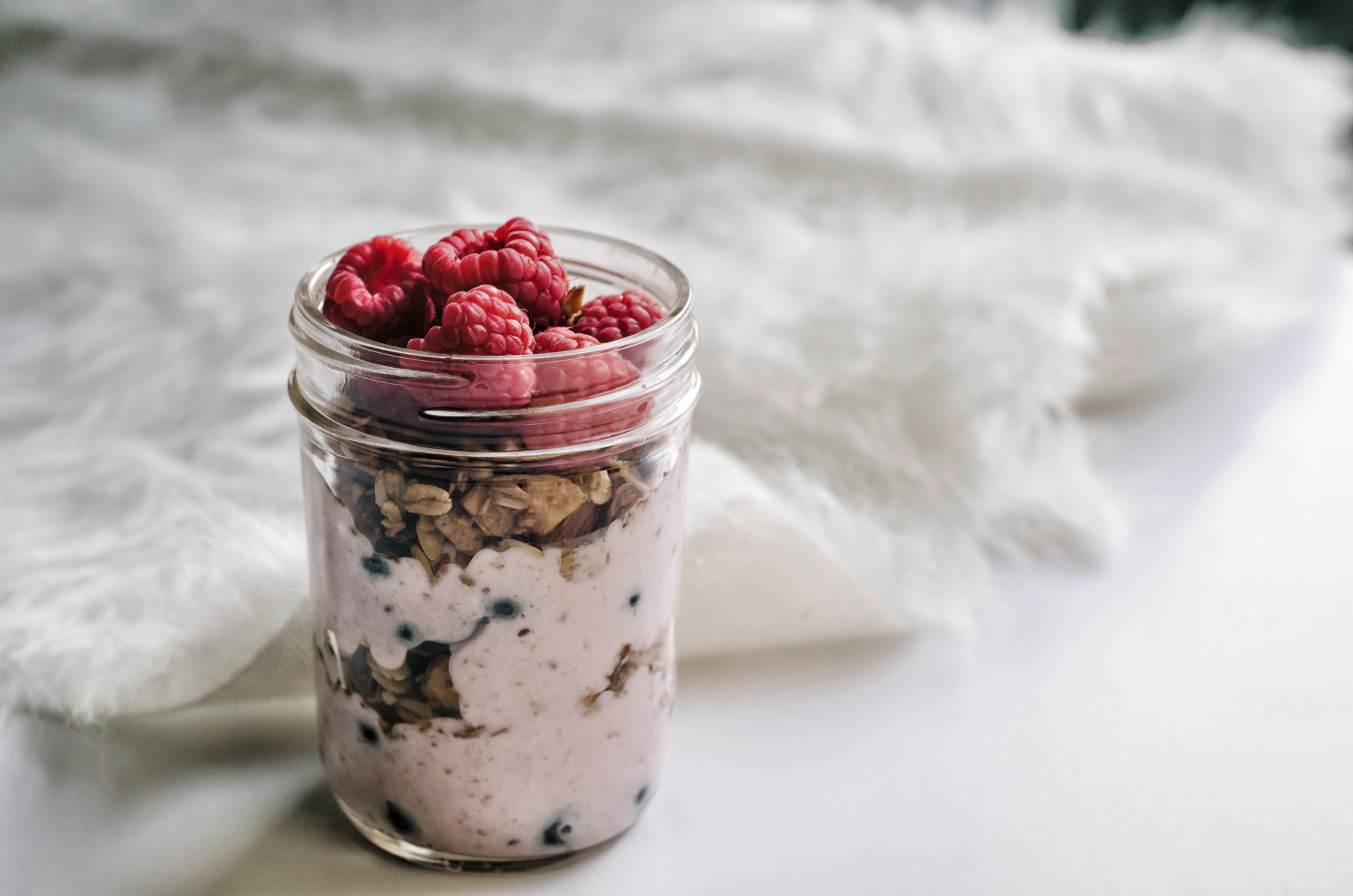 raspberry, food, nuts, yogurt, yoghurt UHD
