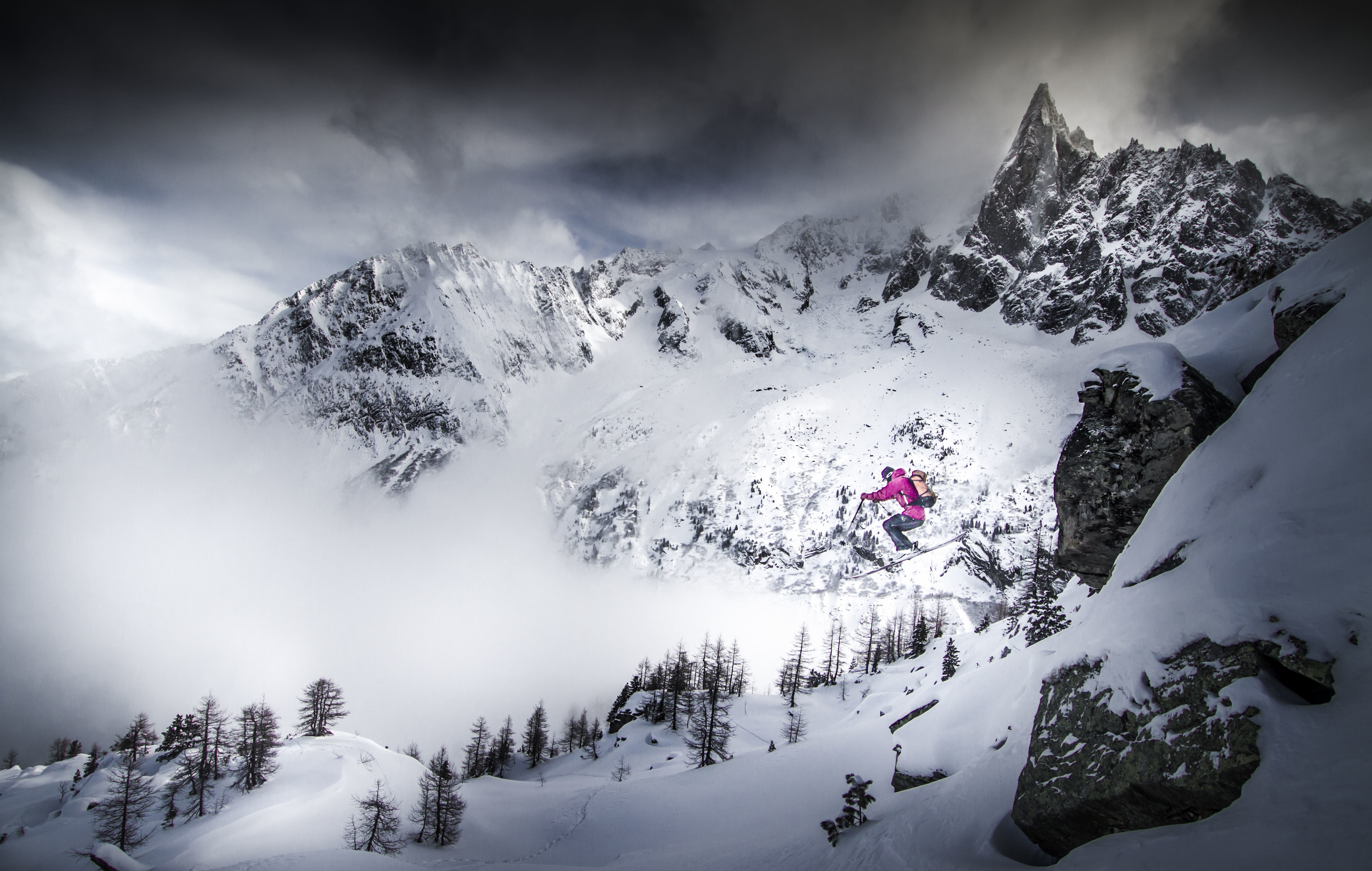 64234 Bild herunterladen sport, mountains, schnee, prallen, springen, skifahrer, skifahren - Hintergrundbilder und Bildschirmschoner kostenlos