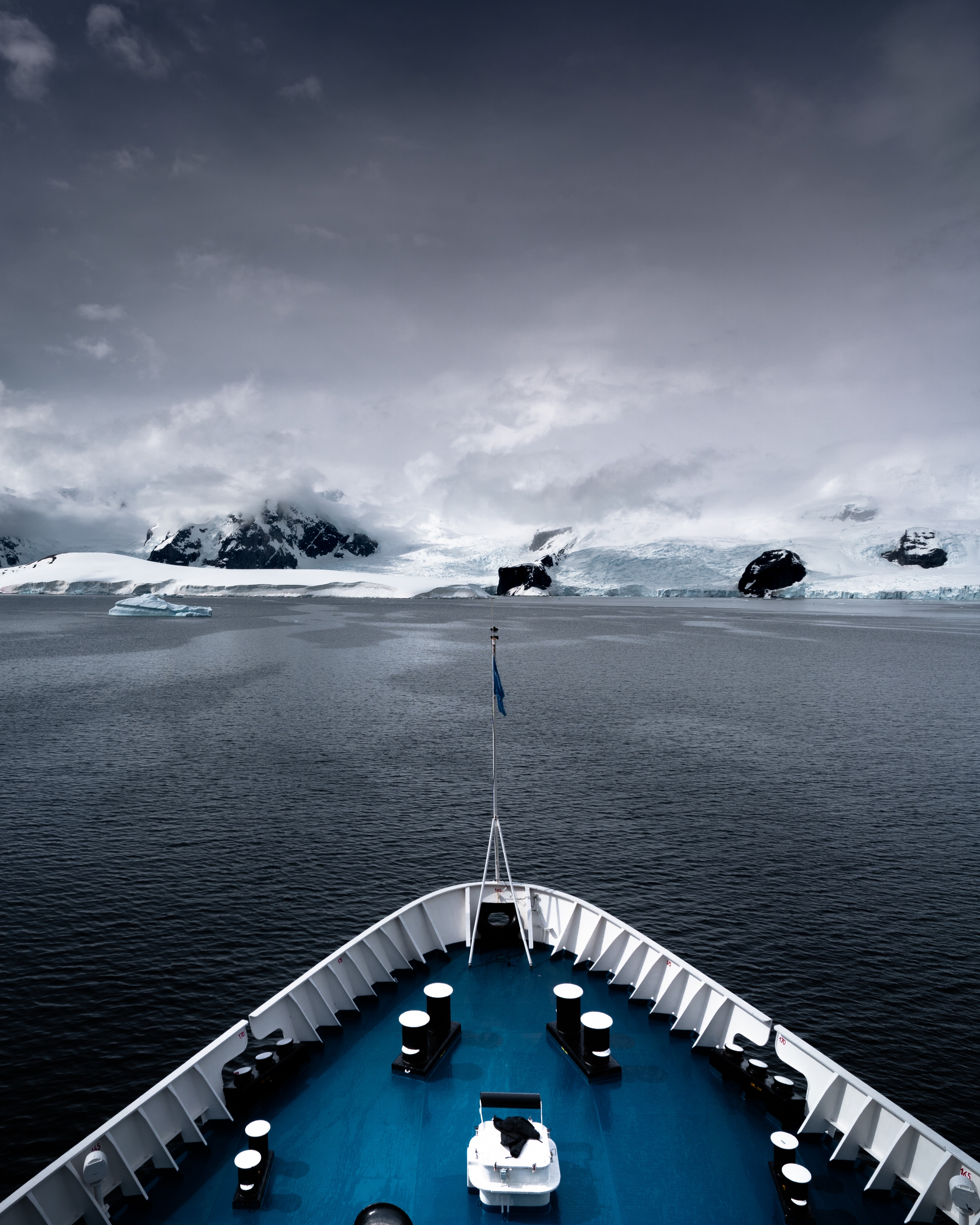 ship, glacier, snow, mountain, fog, nature phone background