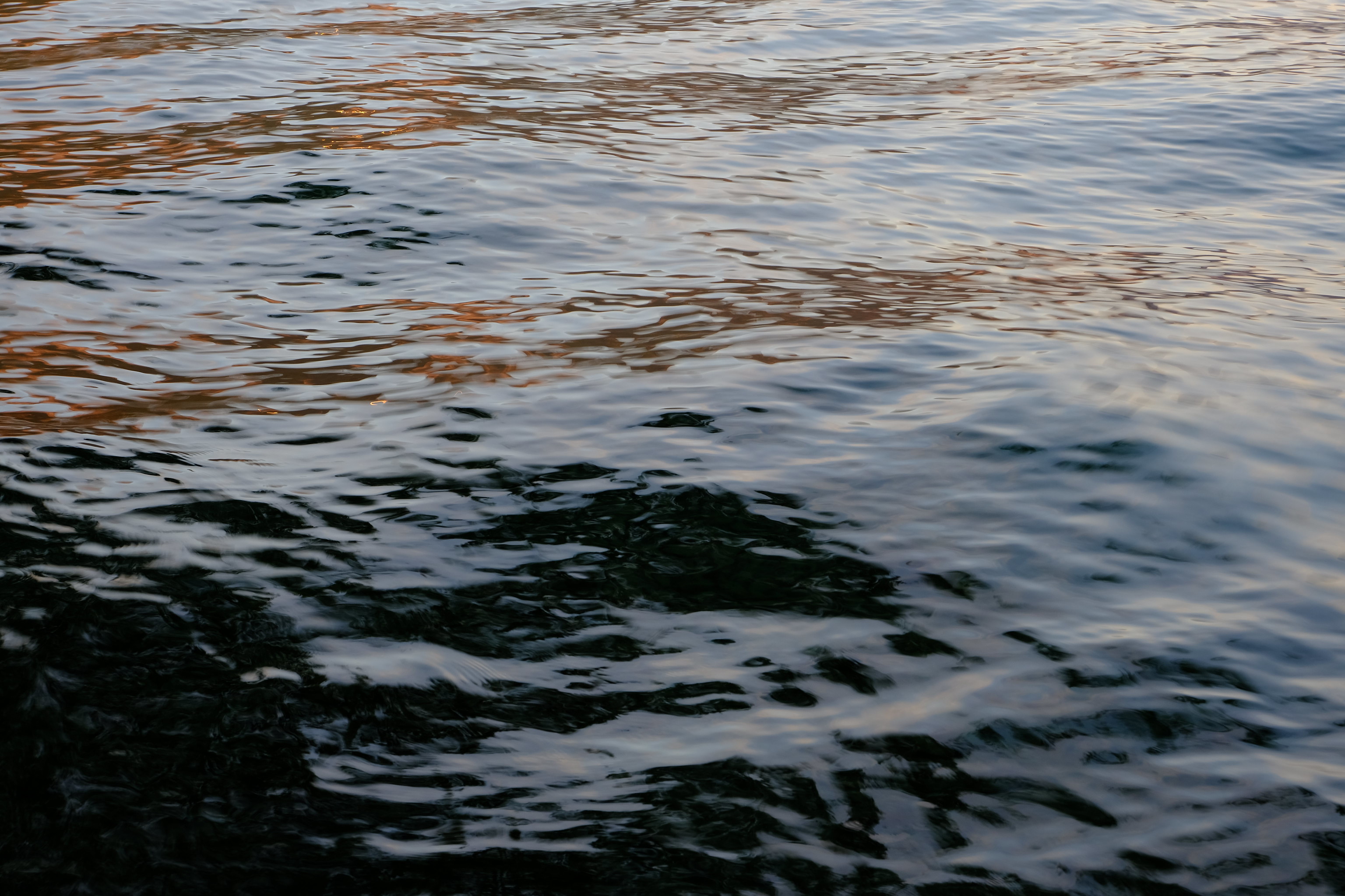 Widescreen image water, glare, waves, ripple