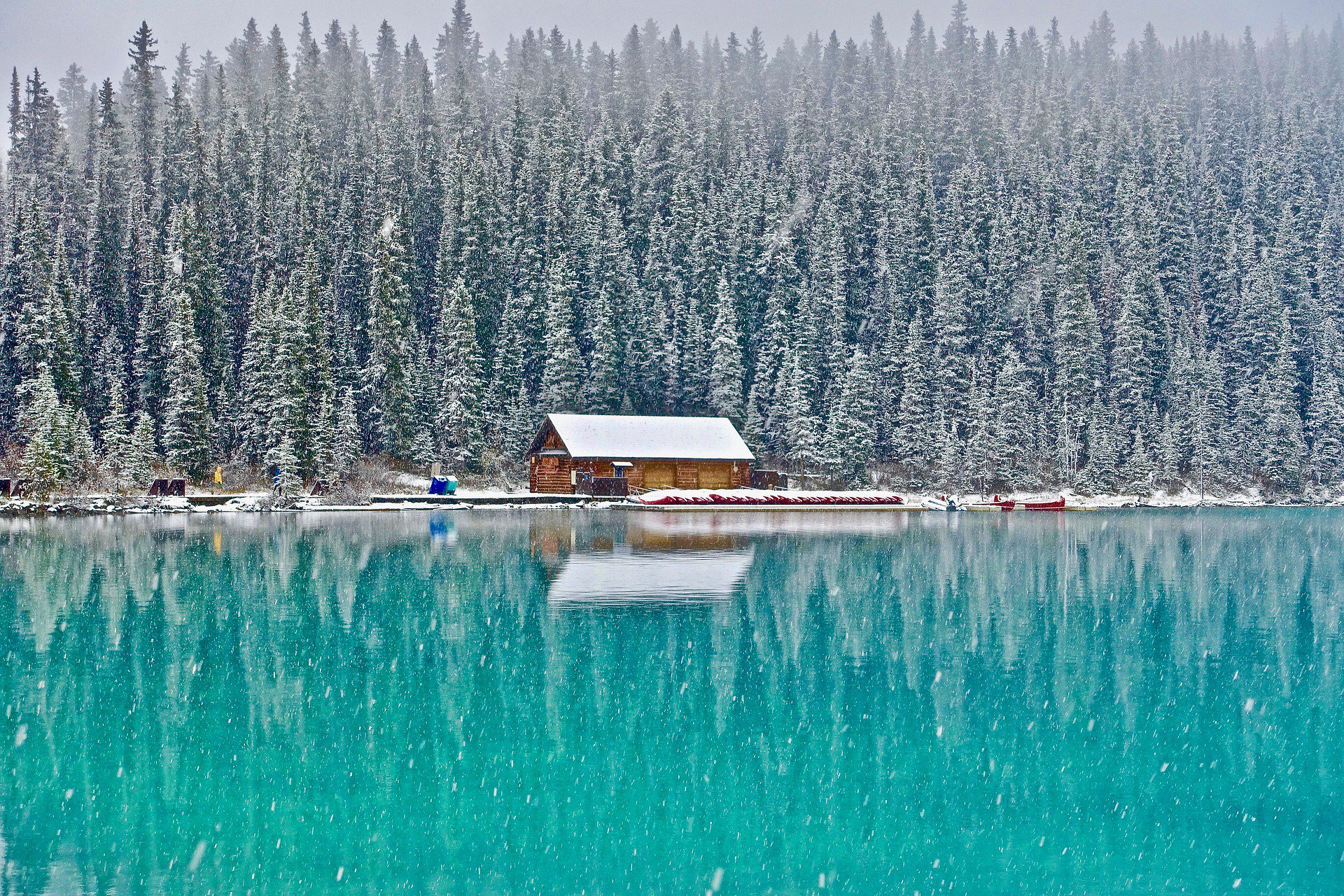 turquoise, man made, cabin, forest, lake, reflection, snow, winter, wooden HD wallpaper