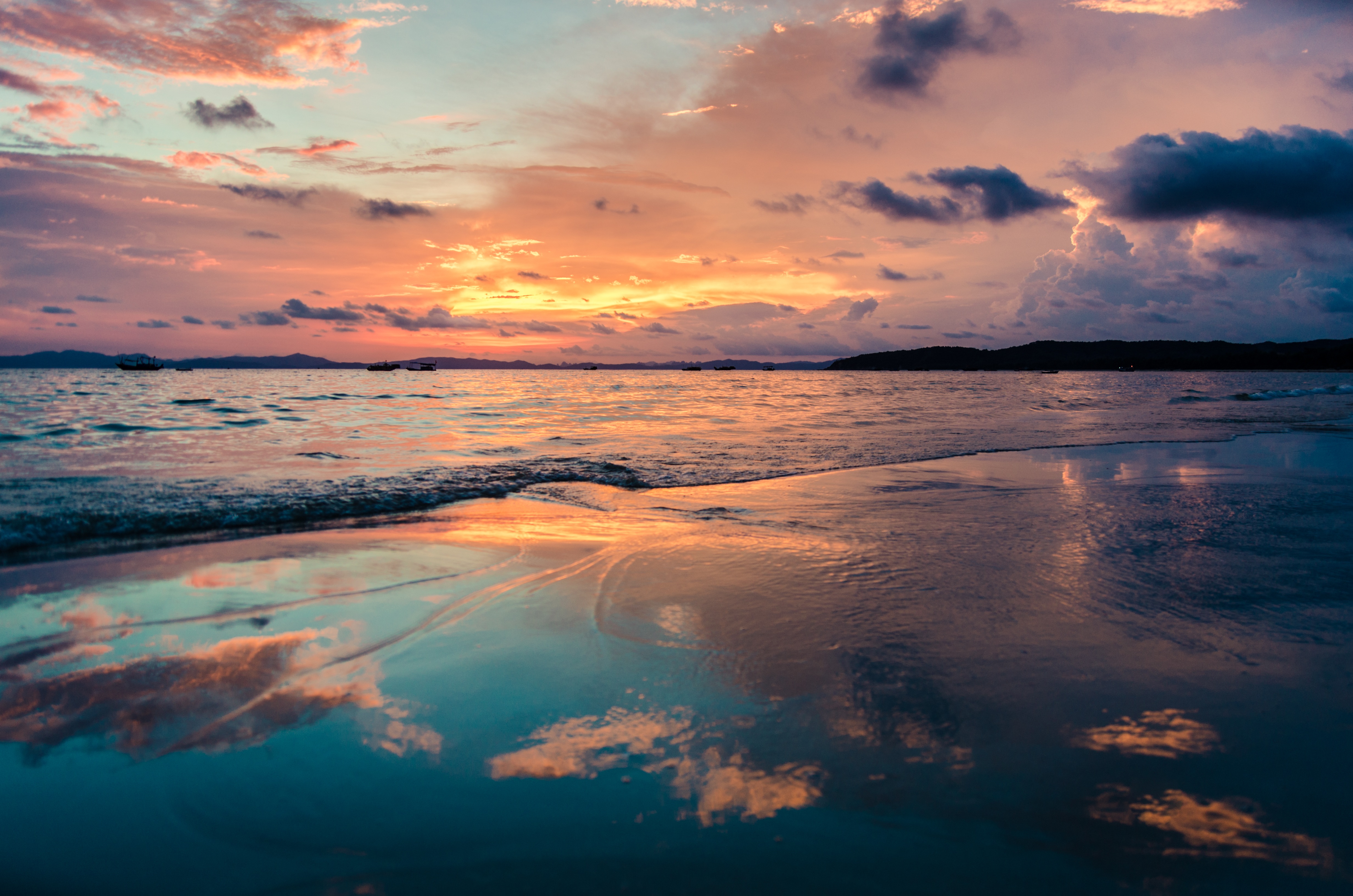 51867 descargar fondo de pantalla playa, naturaleza, puesta del sol, mar, orilla, banco: protectores de pantalla e imágenes gratis