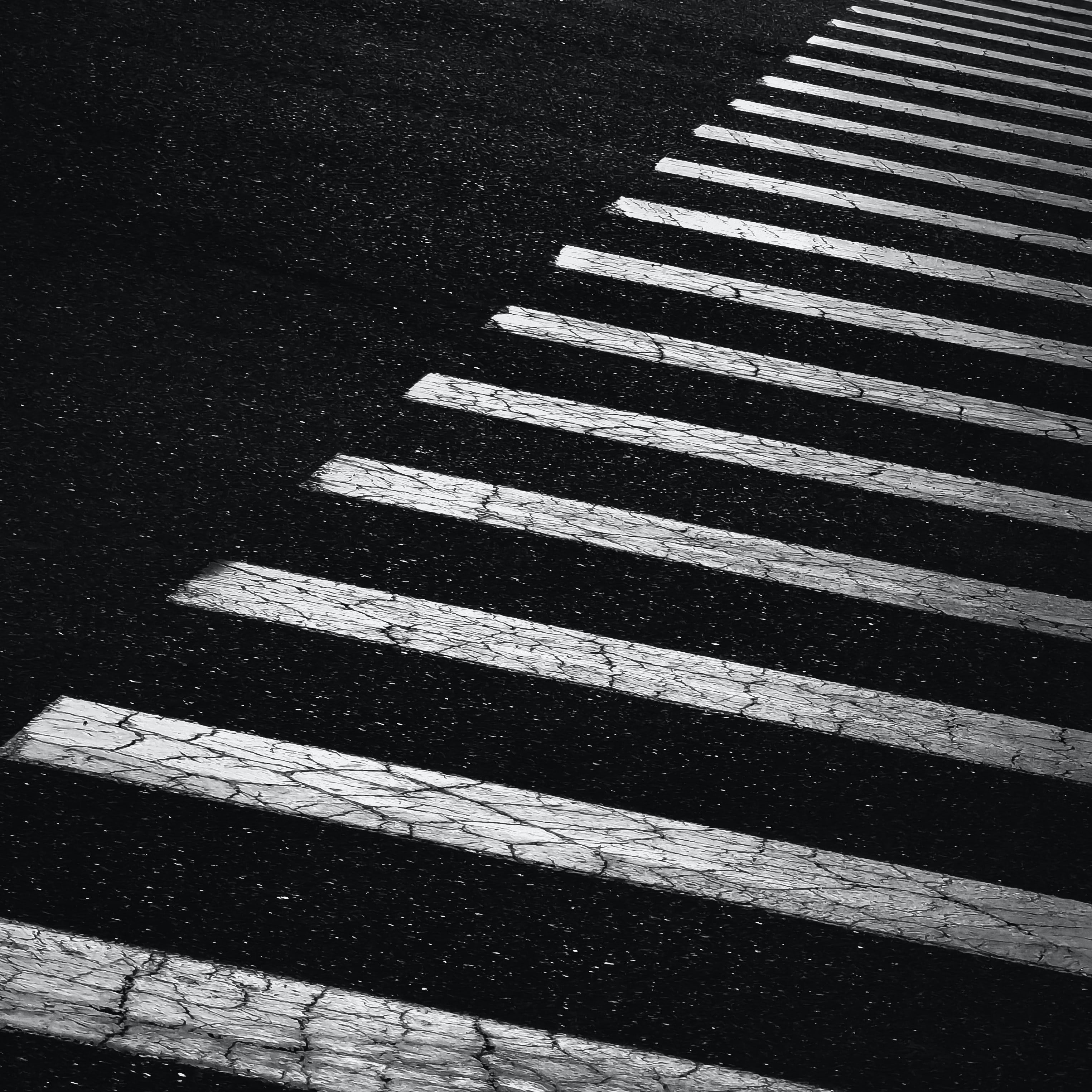 52504 download wallpaper black, markup, asphalt, bw, chb, stripes, streaks, black and white, black-and-white, coating, covering screensavers and pictures for free