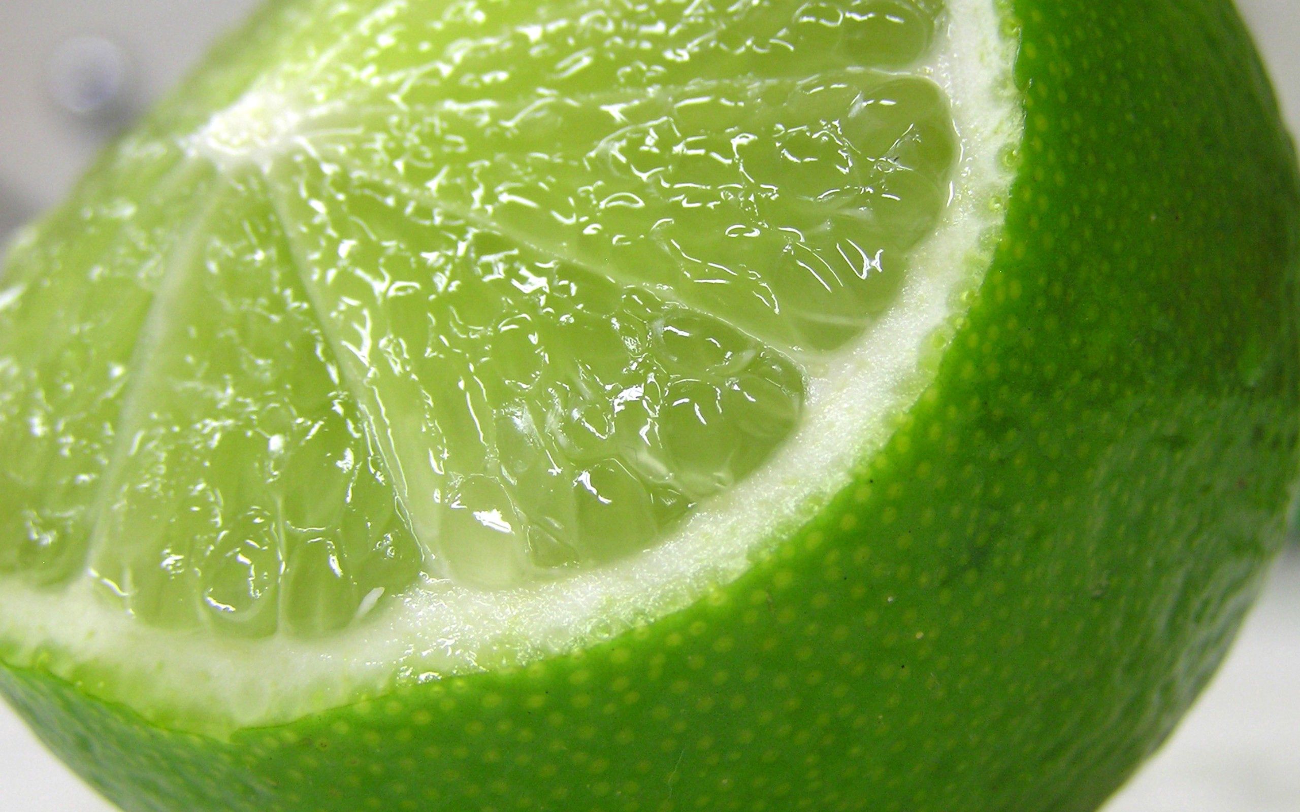 Laden Sie das Lime, Makro, Zitrusfrüchte, Zitrus, Saftig-Bild kostenlos auf Ihren PC-Desktop herunter
