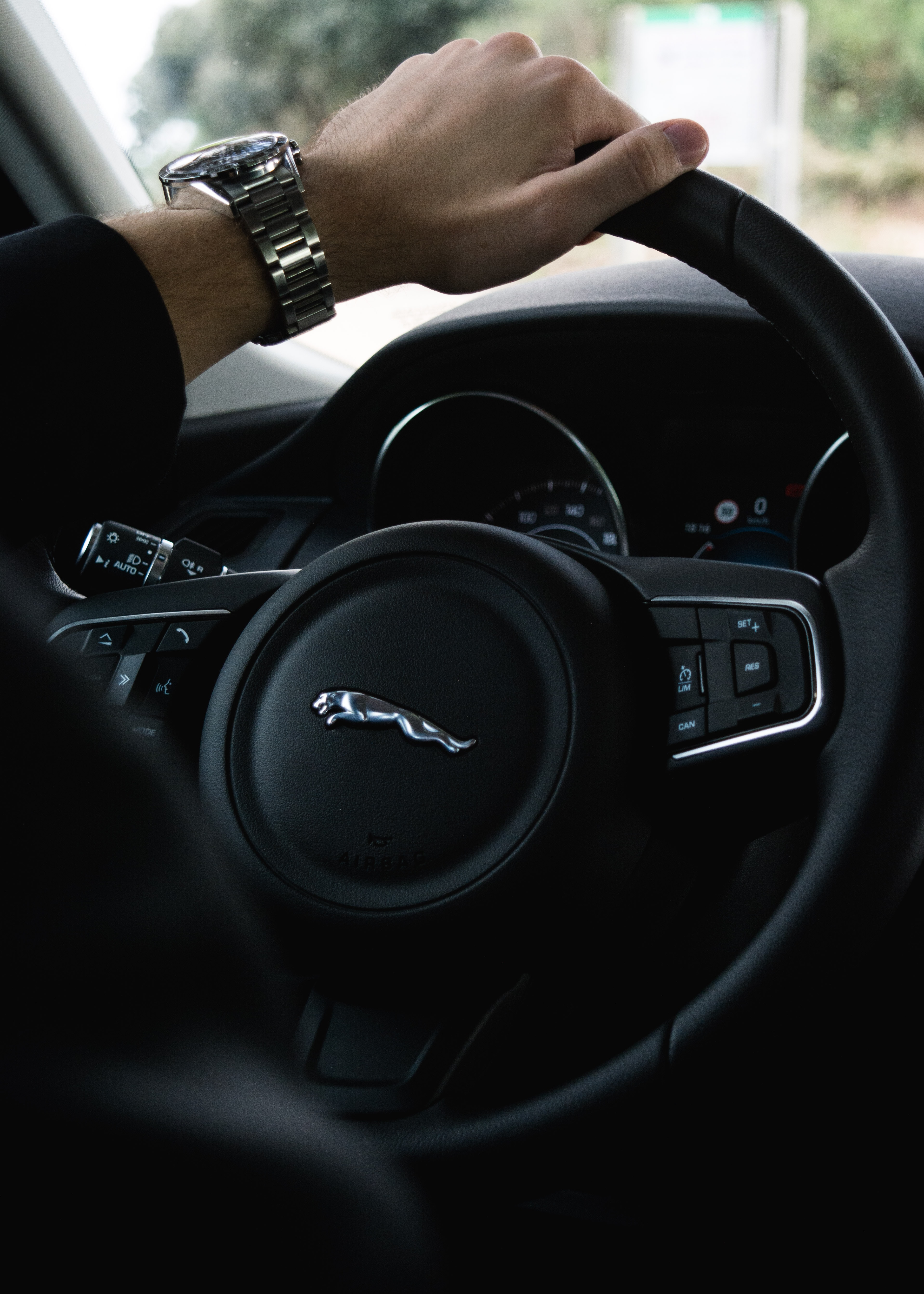 clock, jaguar, cars, hand, steering wheel, rudder 32K
