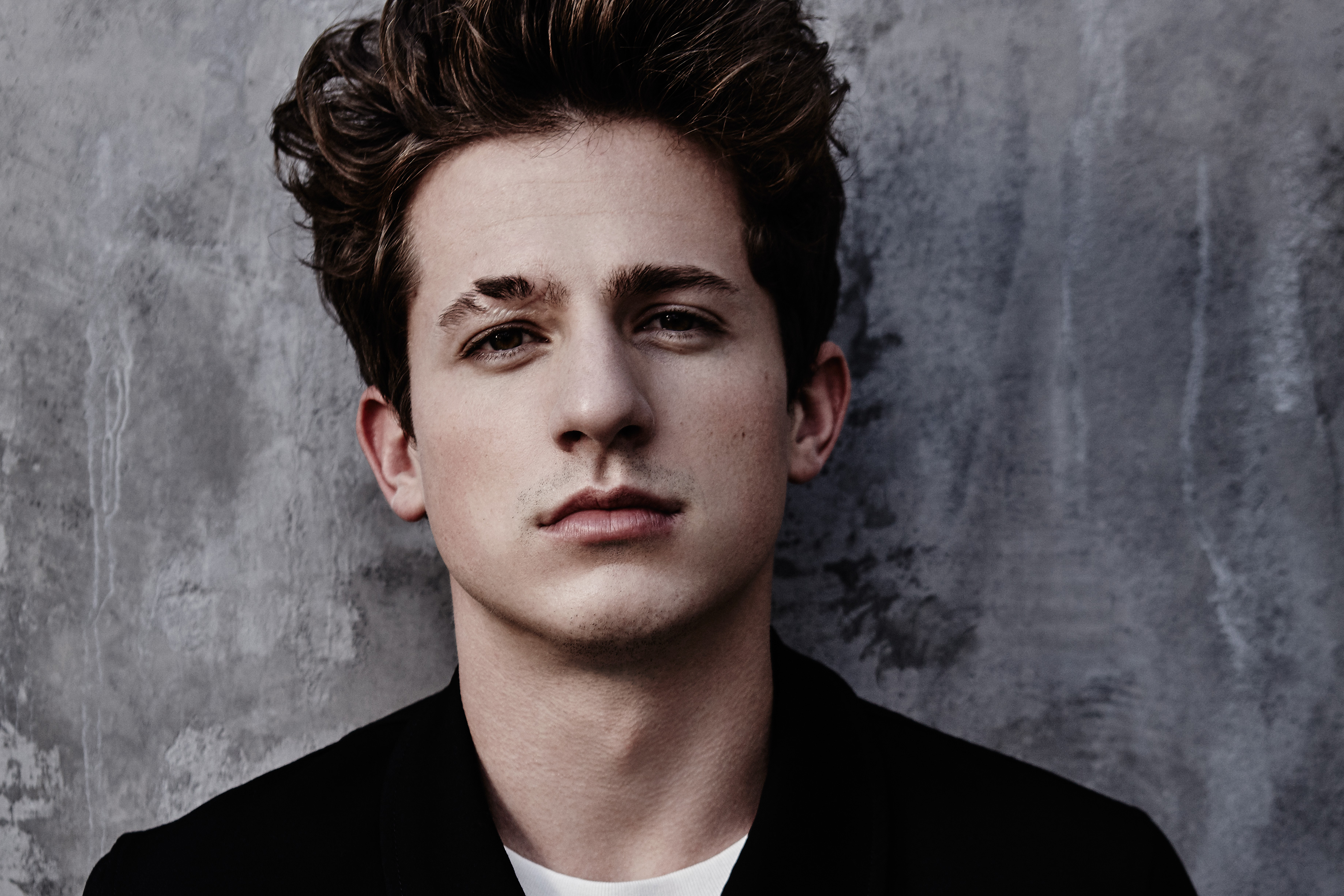 P u t. Charlie Puth. Певец Чарли пут. Чарли пут фотосессии. Чарли пут рост.