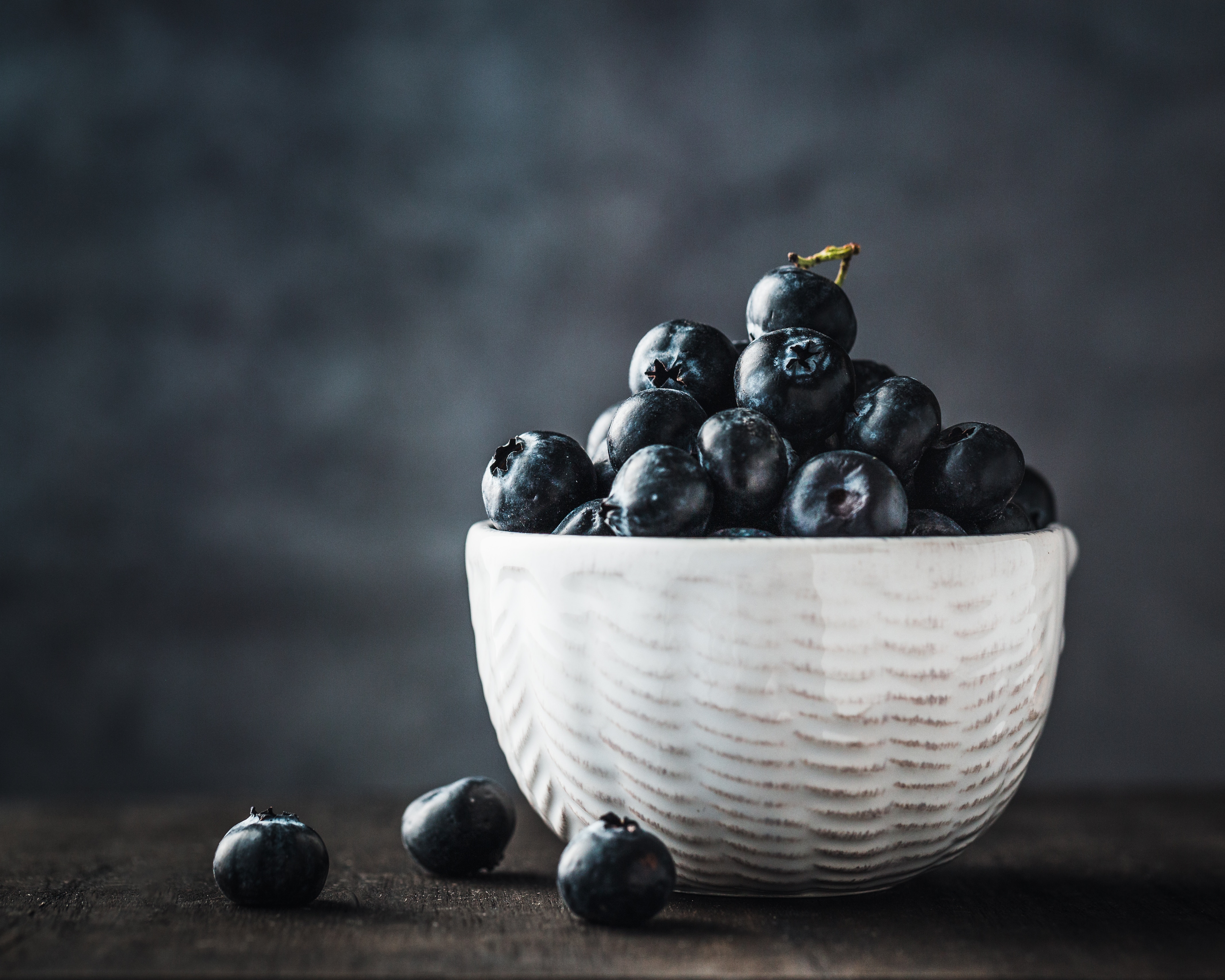 Bilberries berries, food, fresh, ripe 8k Backgrounds