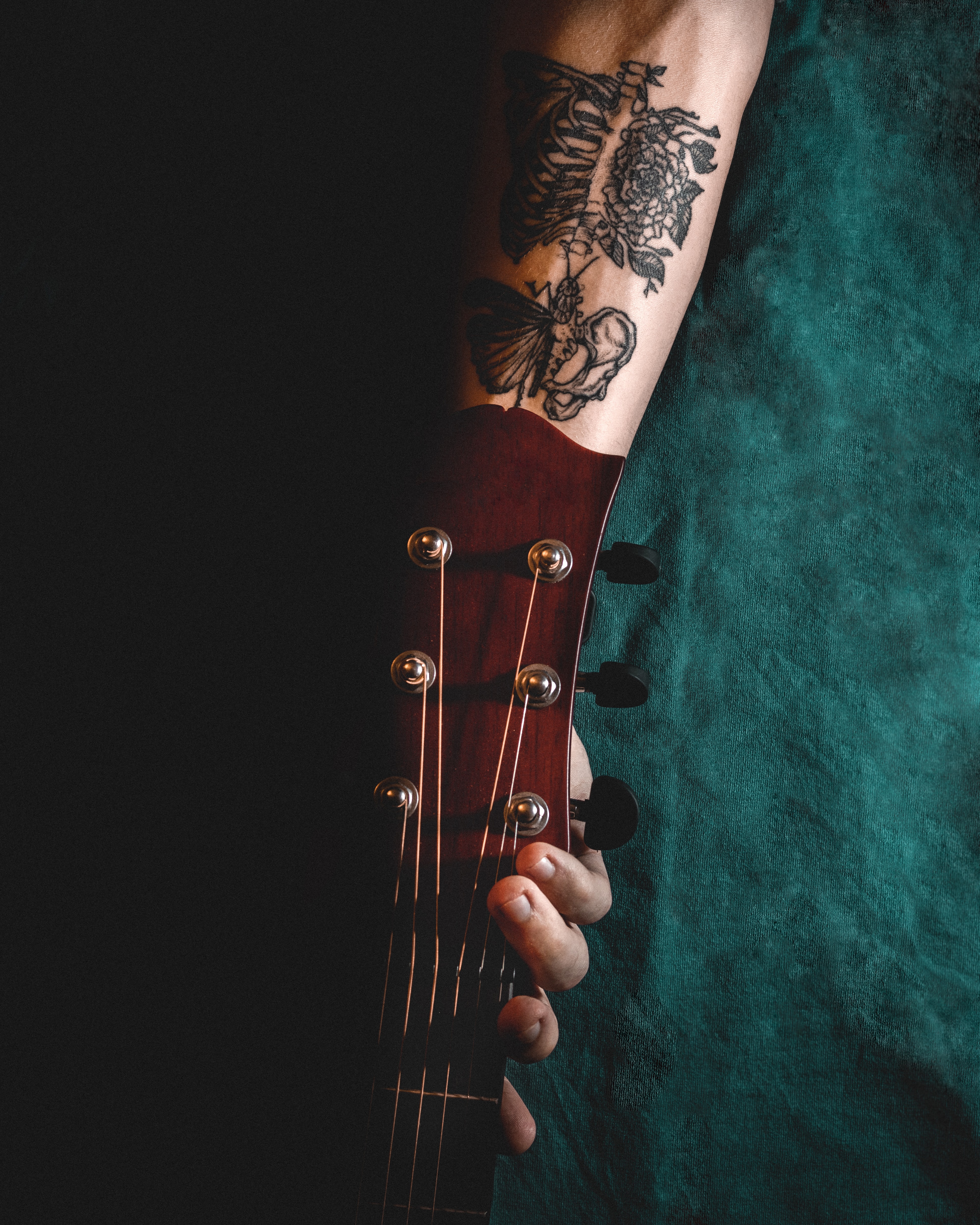 hand, miscellanea, miscellaneous, guitar, tattoo, fingers, strings